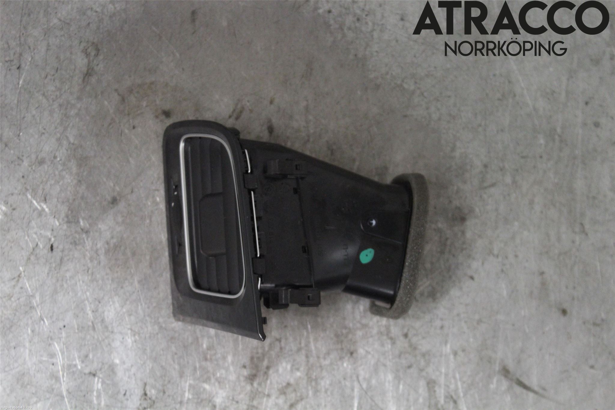 Volkswagen VW GOLF / E-GOLF VII 13-20 Dashbord Kanal - Dyse
