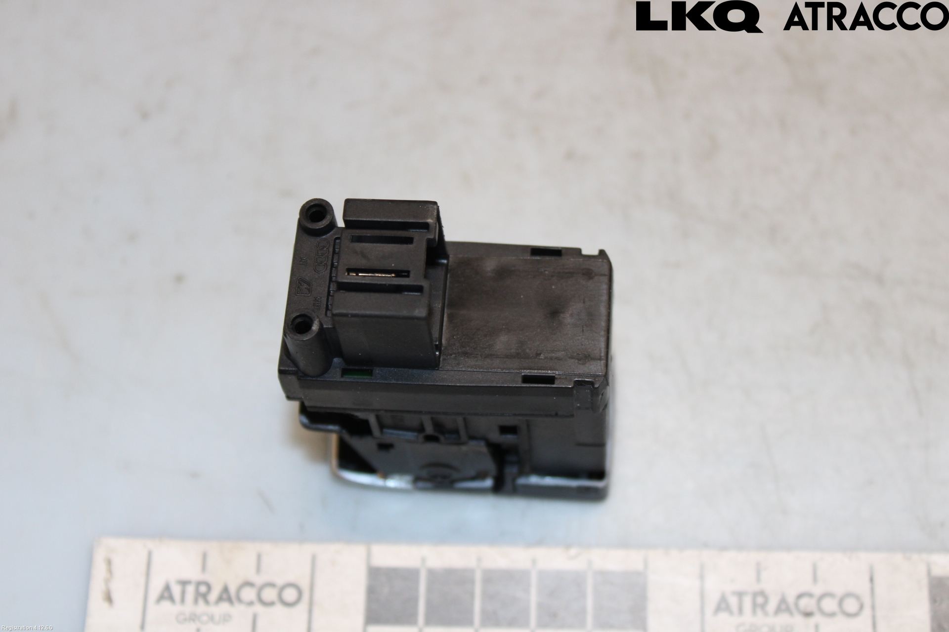 Audi A5 07-16 Bryter Parkeringsbrems