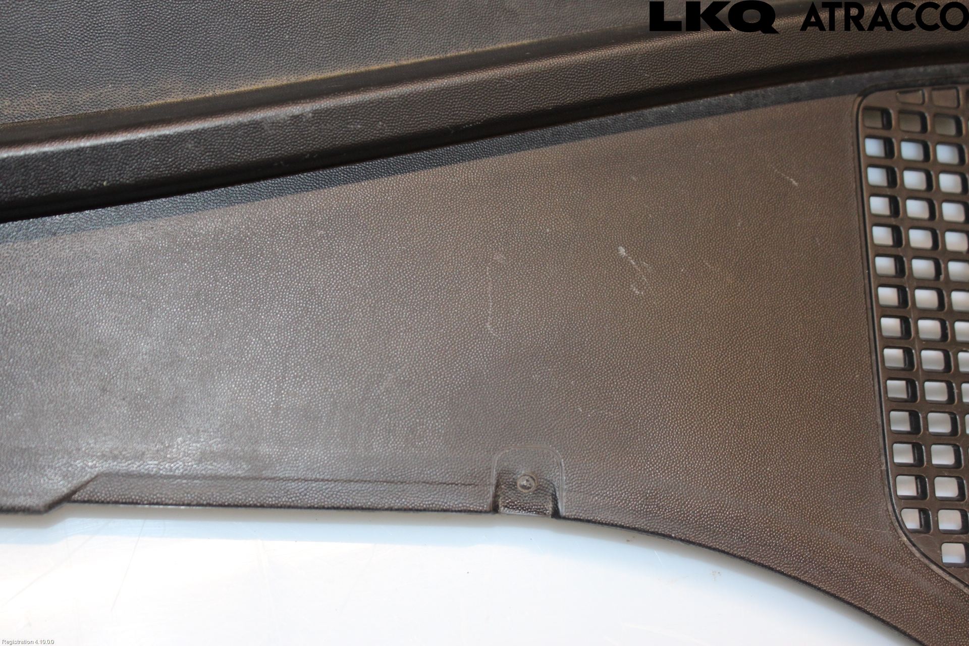 Renault CLIO III  06-09 Visker Deksel-Grill-Under Frr
