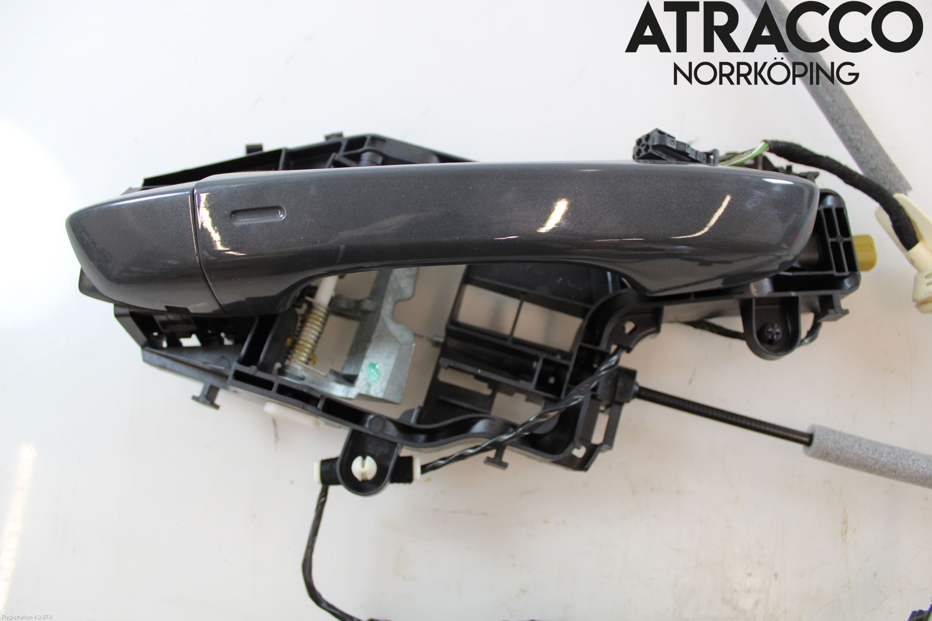 Volkswagen VW TIGUAN 16-24 Dørhandtak Ytre Høyre