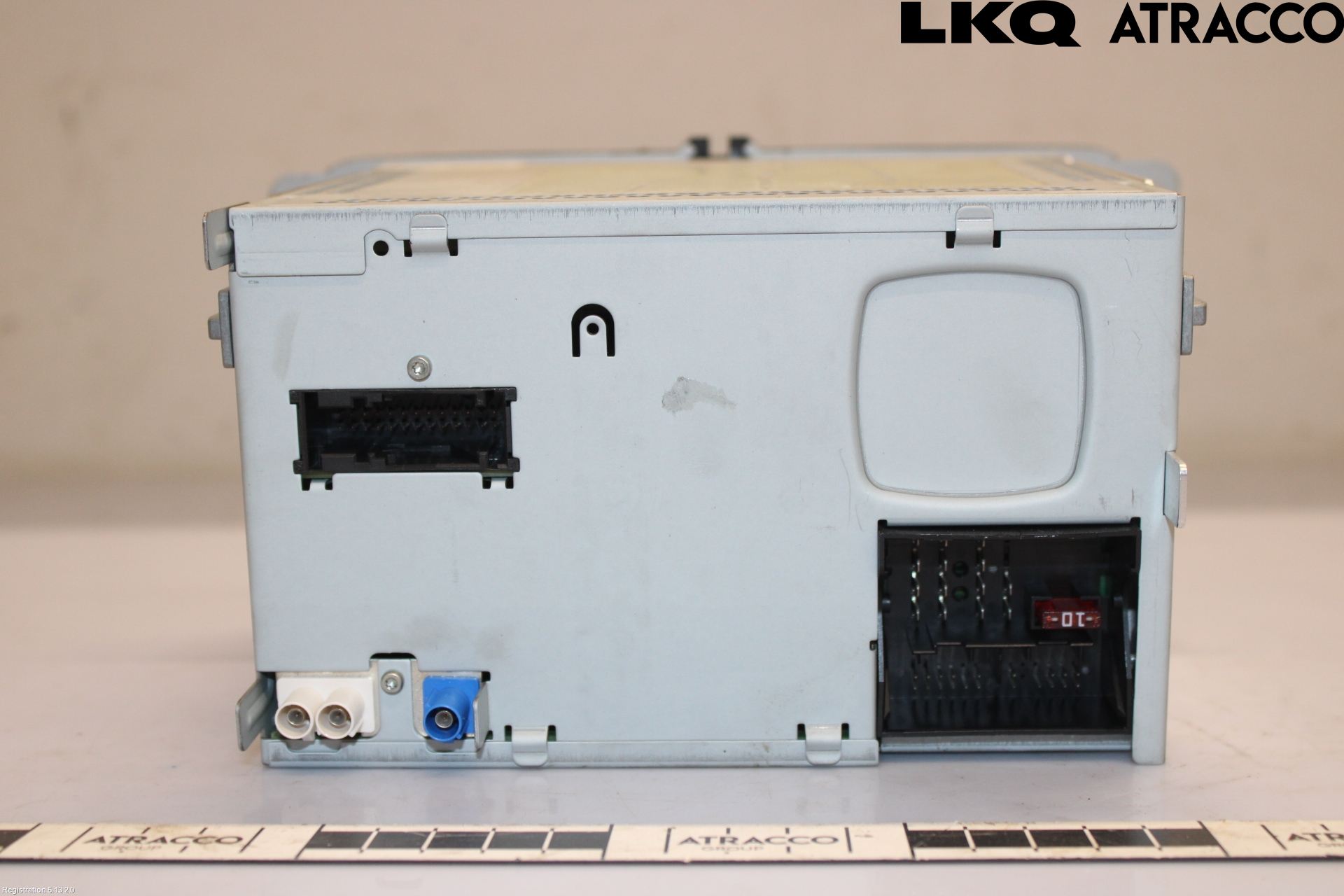 Volkswagen VW AMAROK 2H 10-22 Stereo Radio Med Cd
