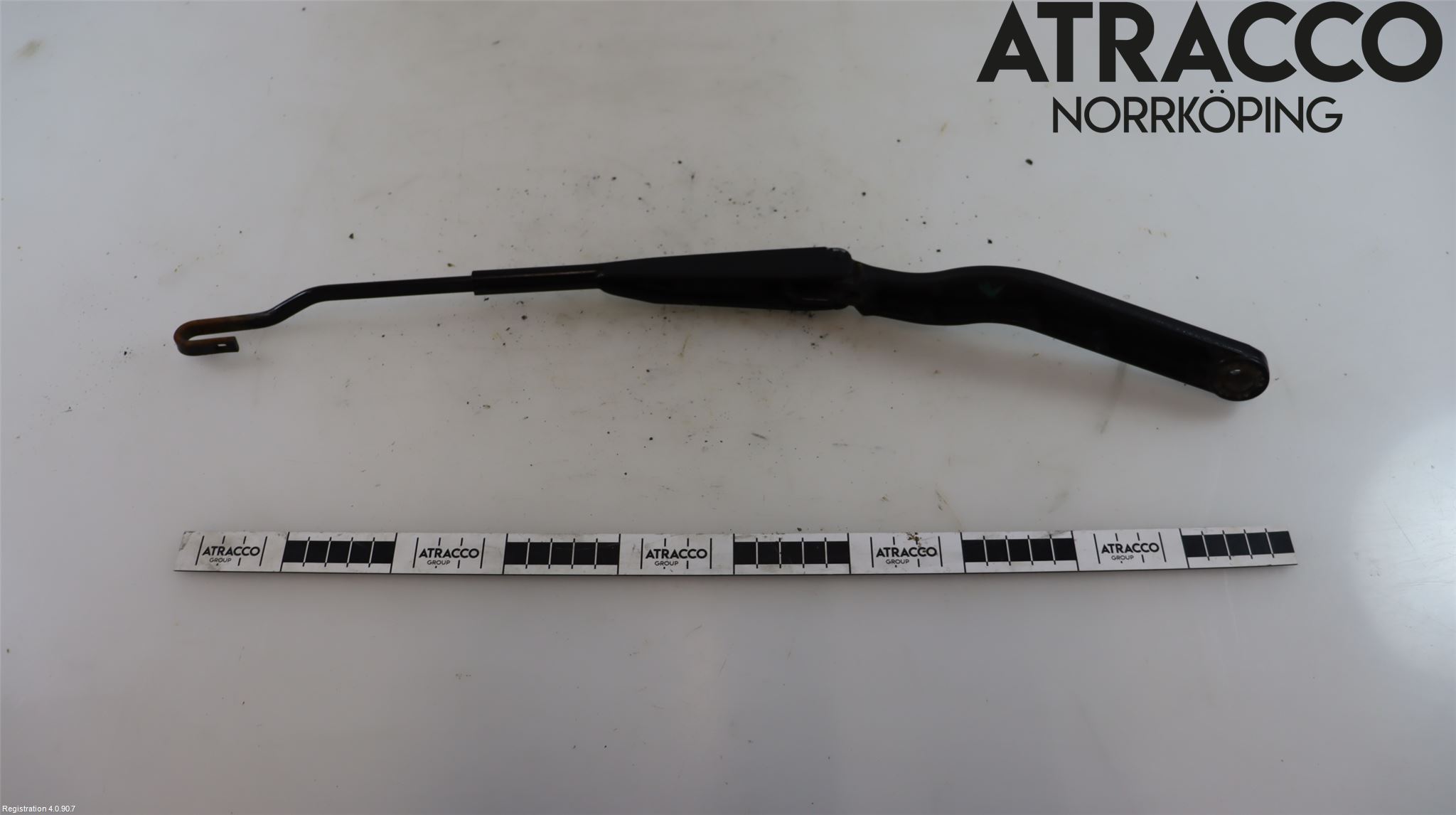 Saab 9-5     06-10 Viskerarm-Armer Frontrute