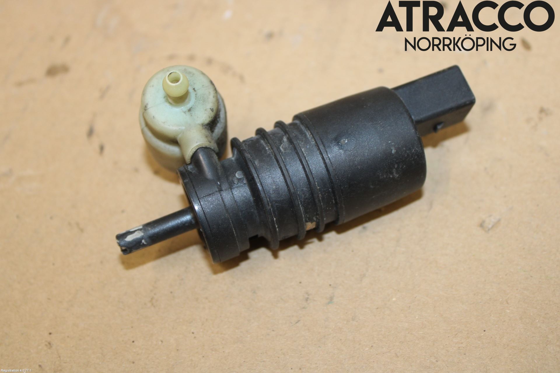 Volkswagen VW CADDY SKÅP    96-03 Spylerpumpe Frontrute