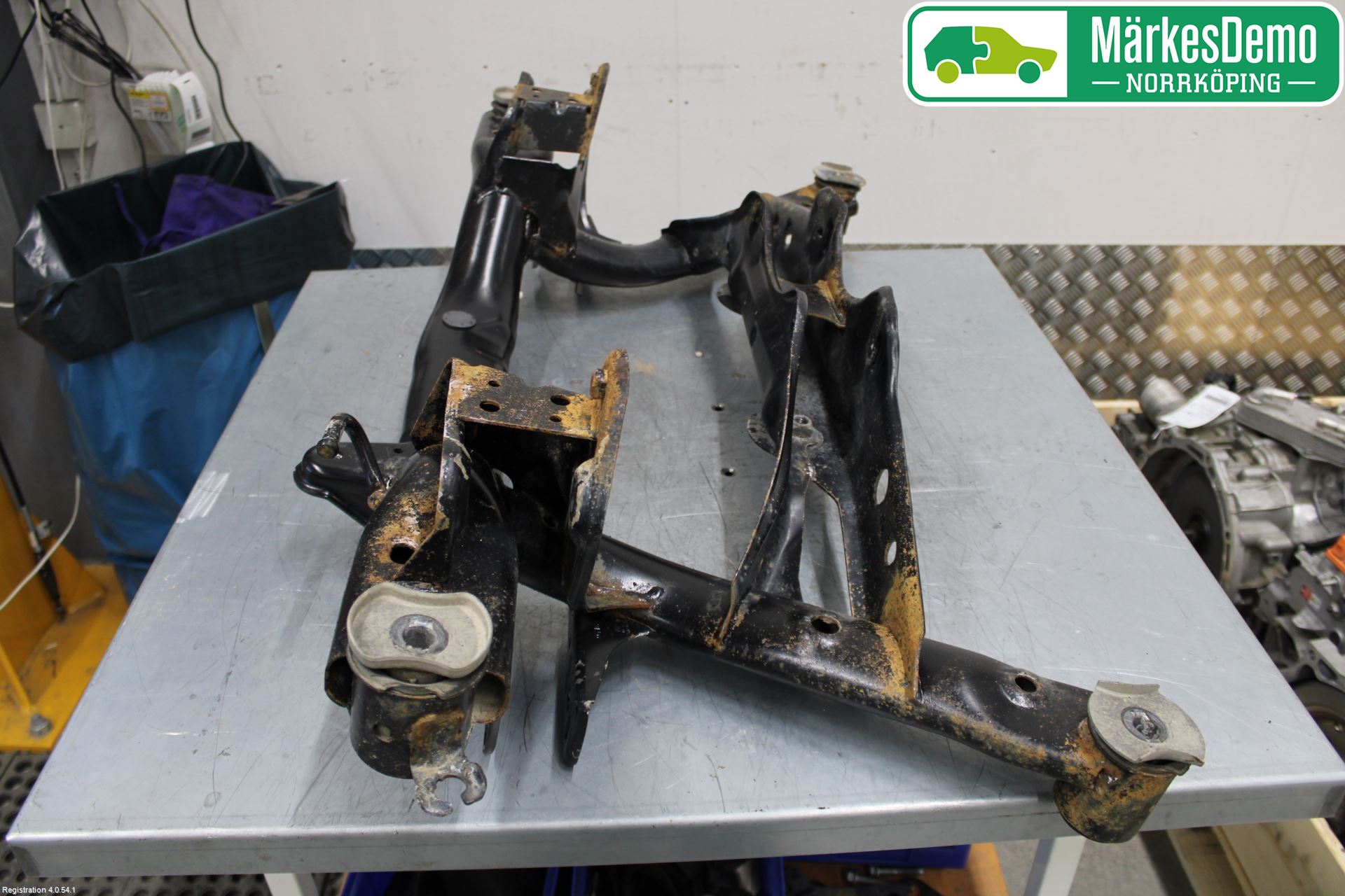 Volkswagen VW PASSAT 15-19 Bakaksel Feste Travers-Ramme