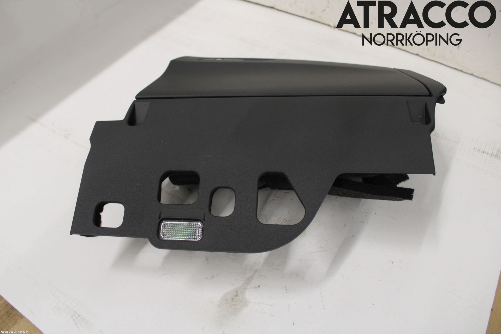 Audi A4/S4 B9 16-19 Innr Hanskerom