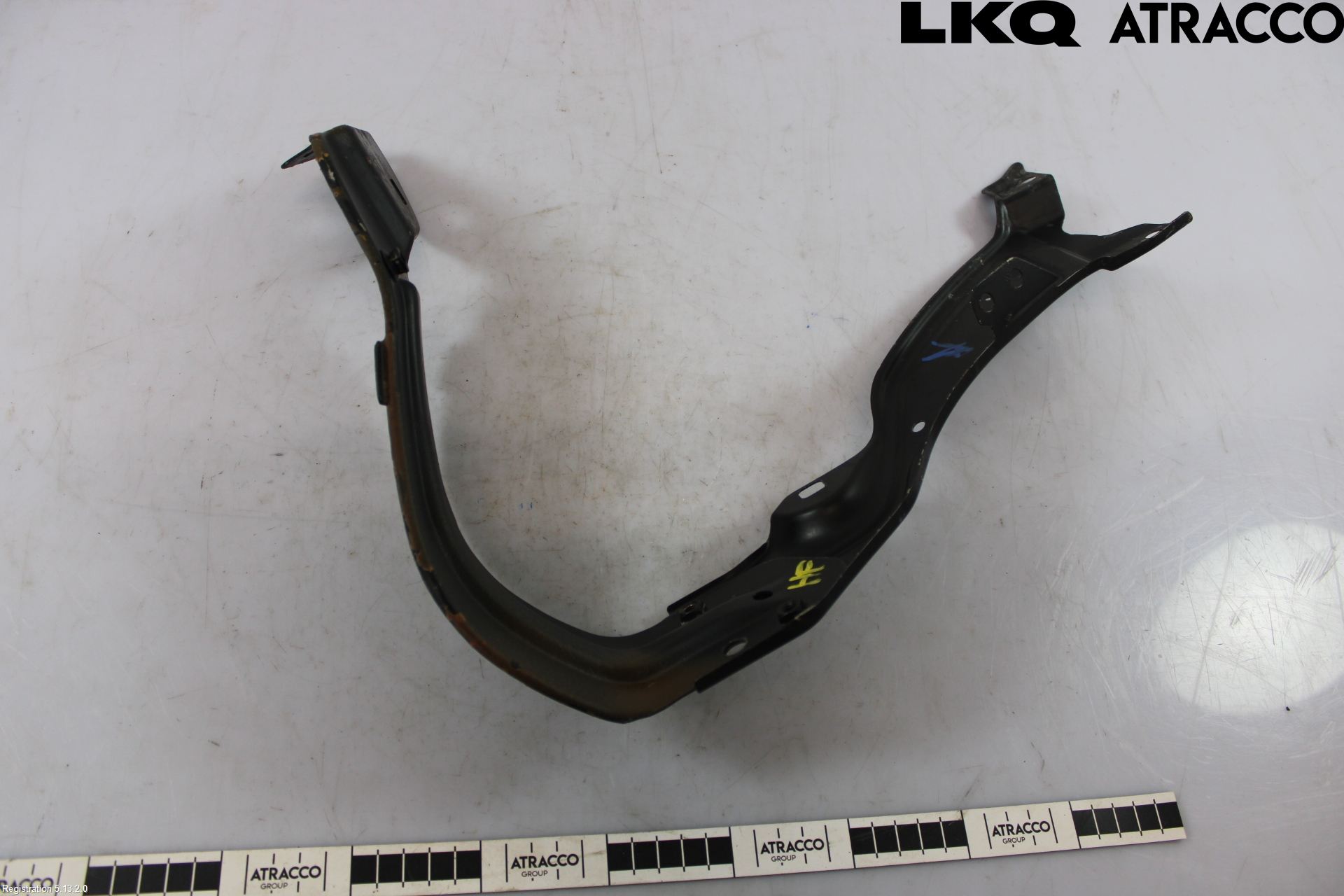 Mercedes-Benz MB C (203) 00-07 Frontlykt Ramme H Lyktering