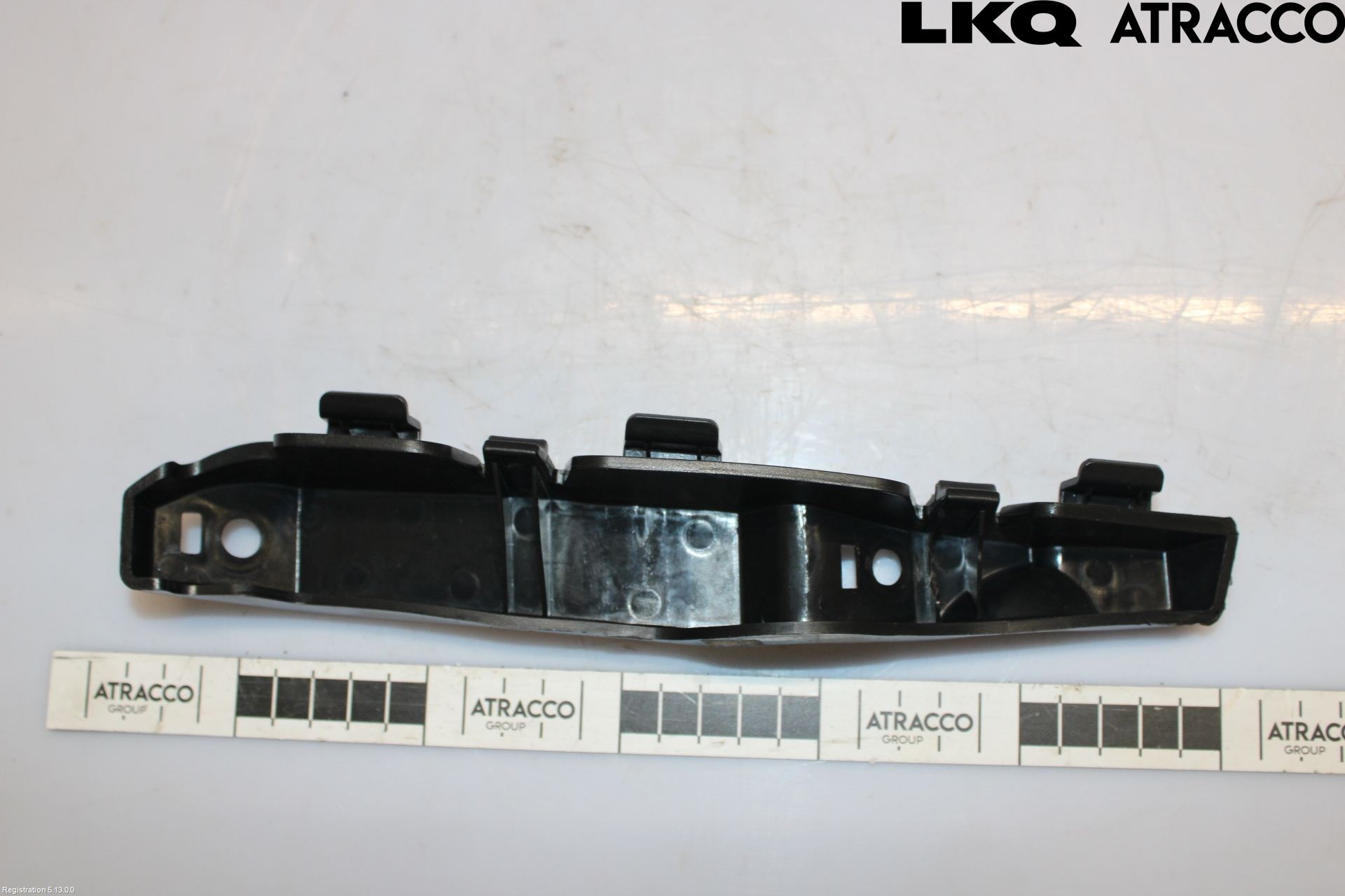 Kia CEED 06-12 Støtfangerfeste Foran Høyre