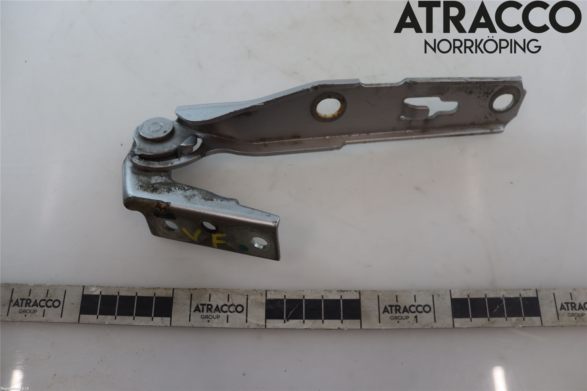 Audi A4/S4 05-07 Panser Hengsel - Hengsler