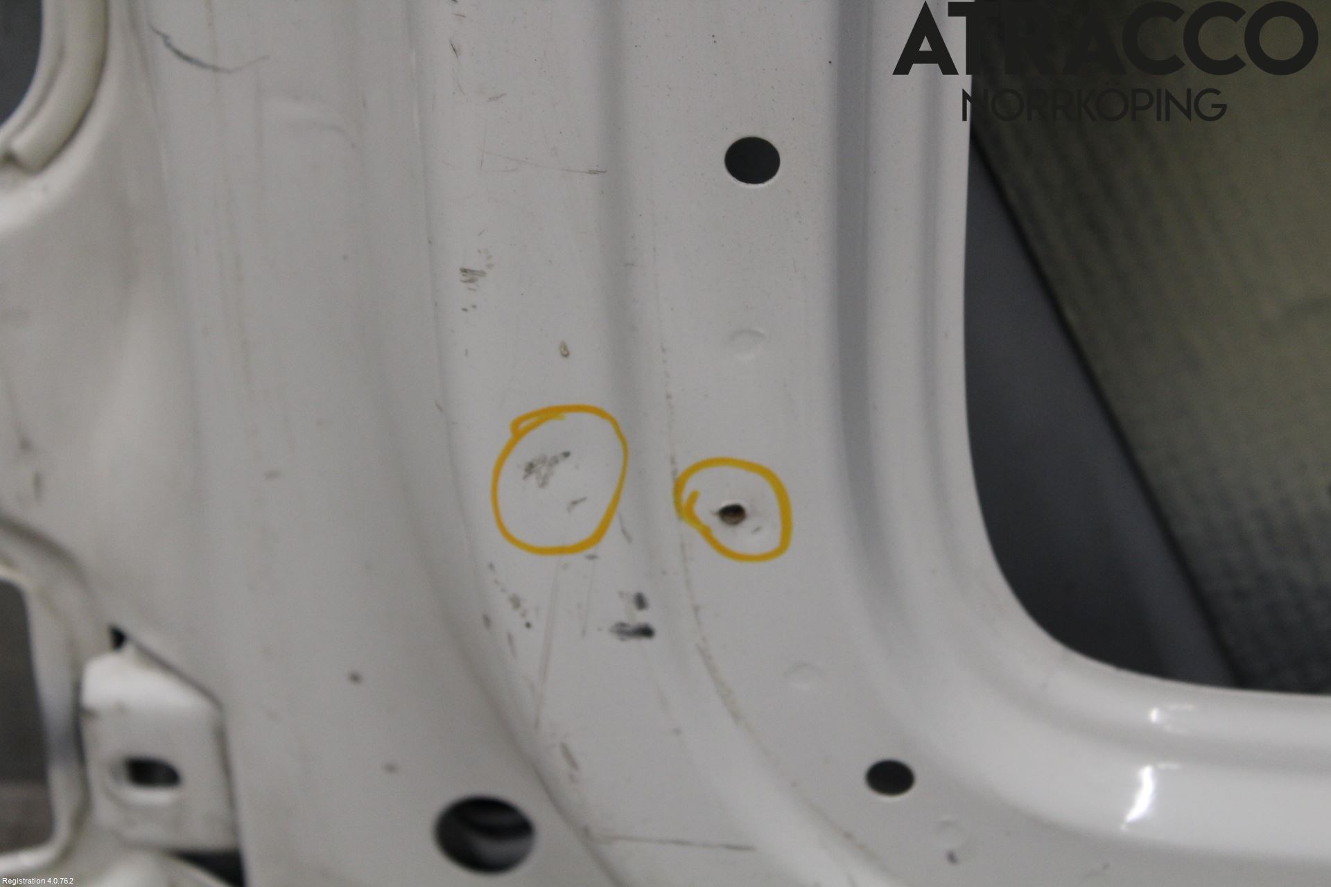 Volkswagen VW CADDY      04-10 Dør Bak Van - Vare Høyre