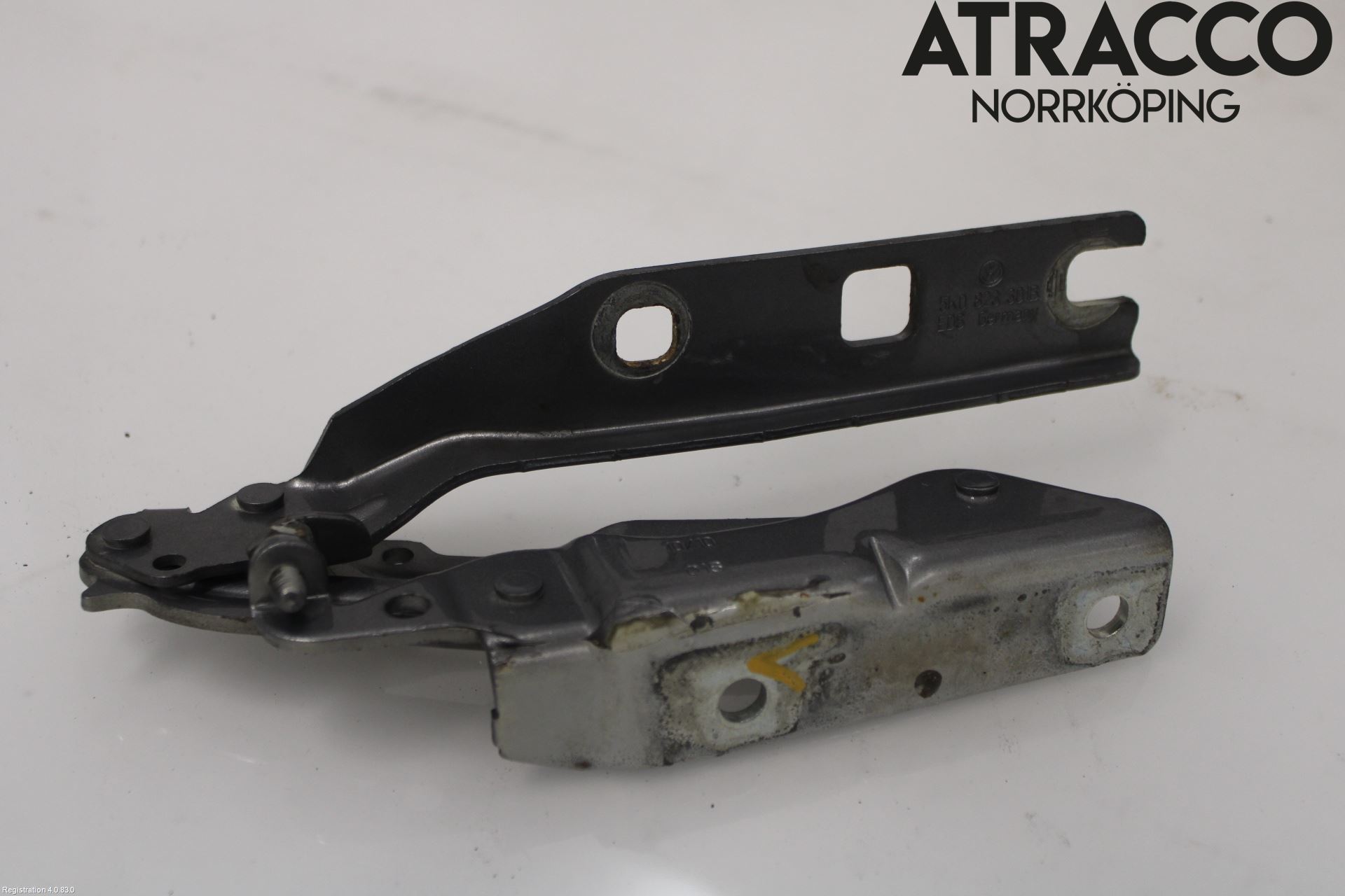 Volkswagen VW GOLF VI 09-13 Panser Hengsel - Hengsler