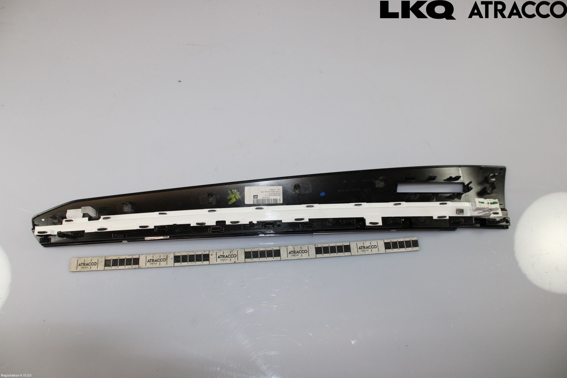 Volkswagen VW TOUAREG CR 18- Dør Dekorlist Hf