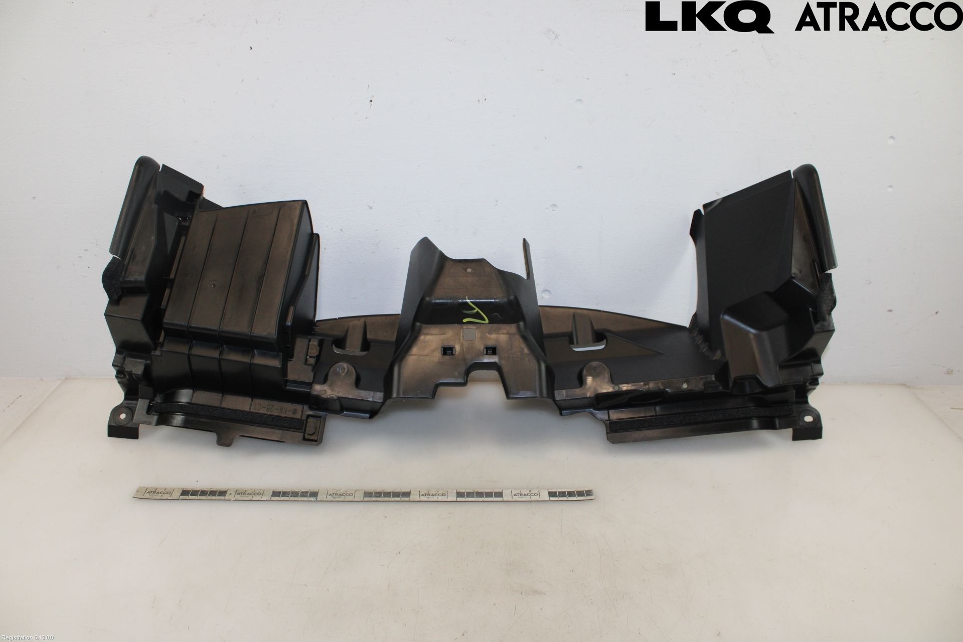 Lexus UX/300e 19- Luftstyring Front