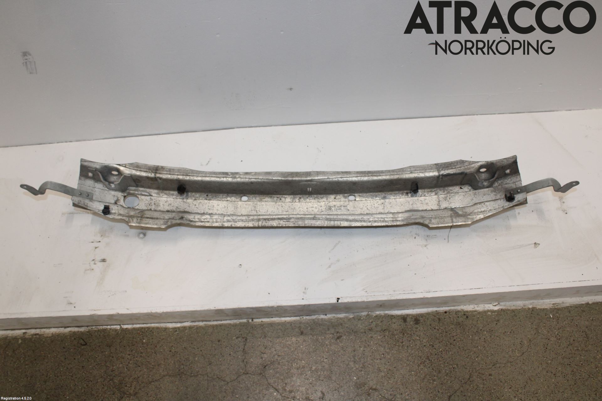 Audi A4/S4 01-05 Støtfanger Foran Bjelke