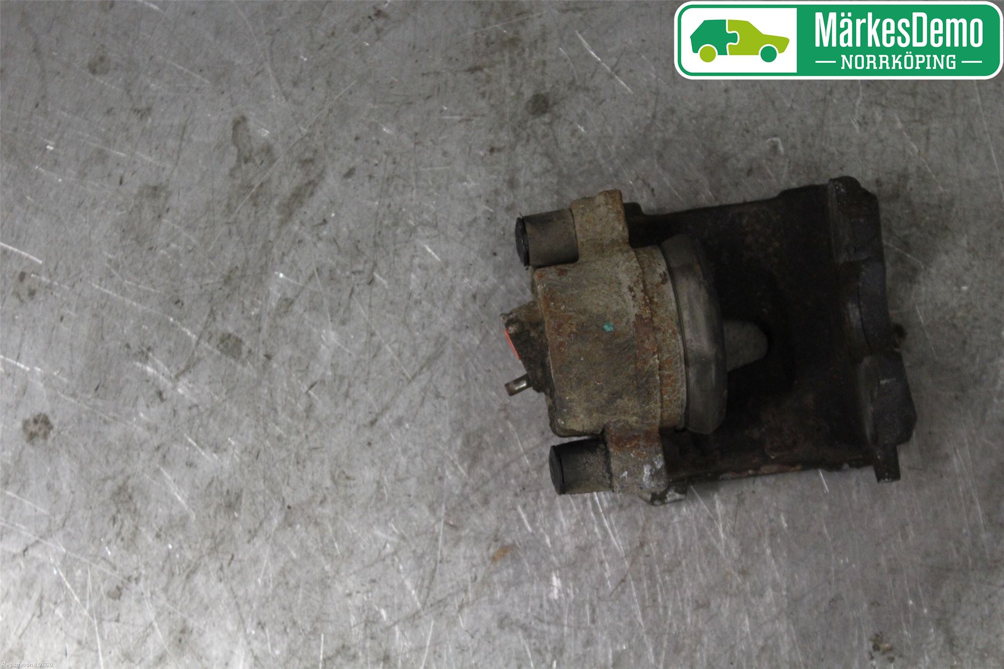 Volkswagen VW GOLF SPORTSVAN 15-20 Bremsecaliper Foran Høyre