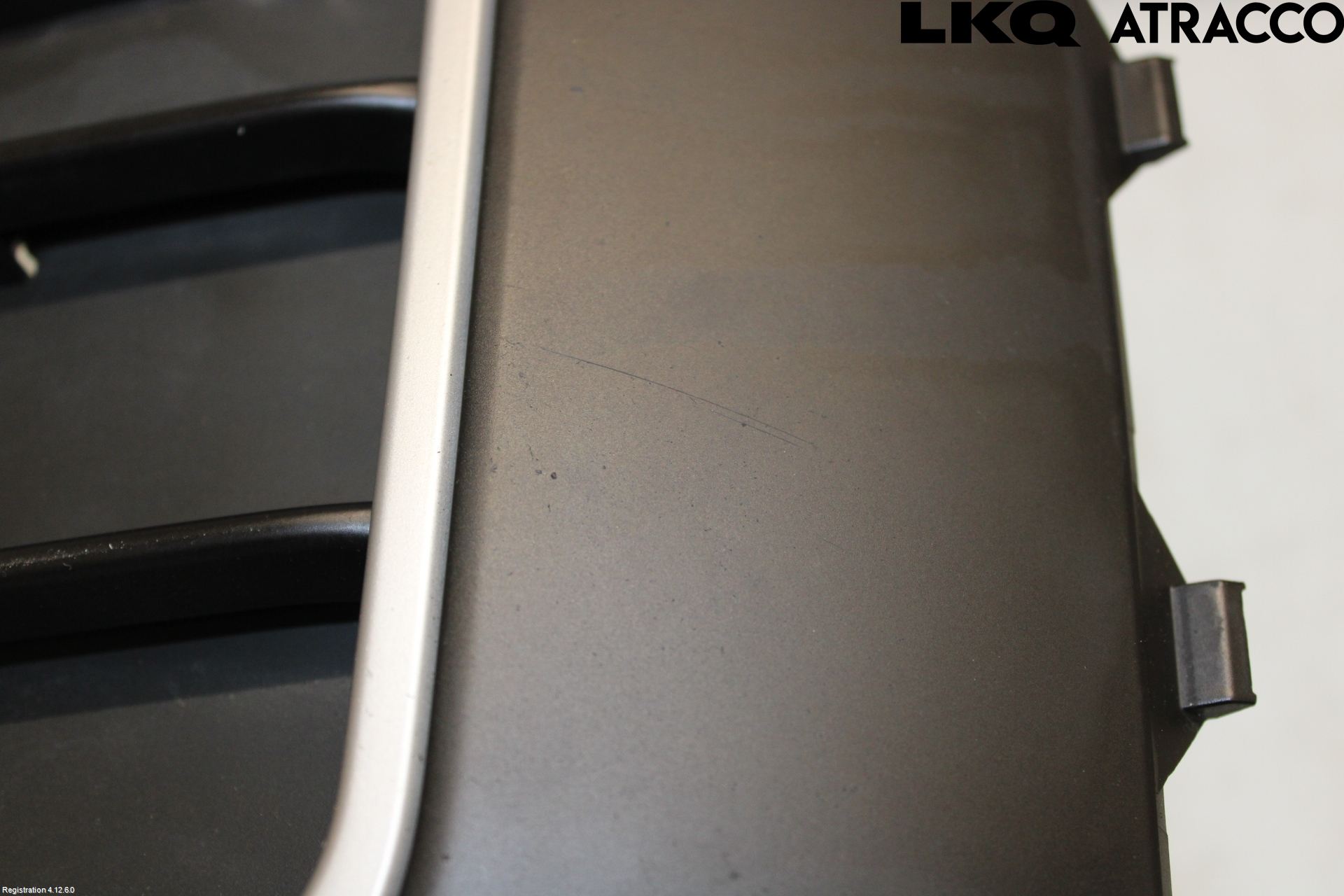 Audi Q2/SQ2 17- Grilldel Venstre