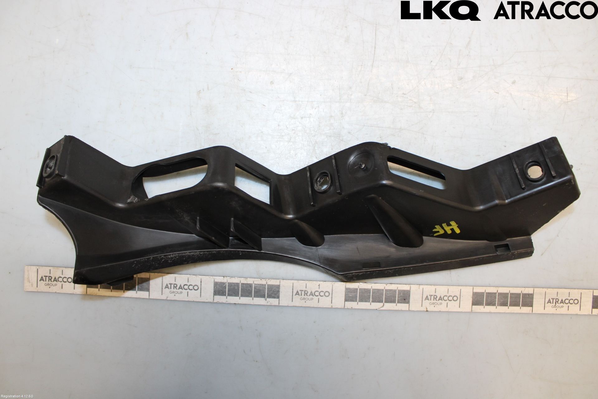 Volkswagen VW PASSAT 05-11 Støtfangerfeste Foran Høyre