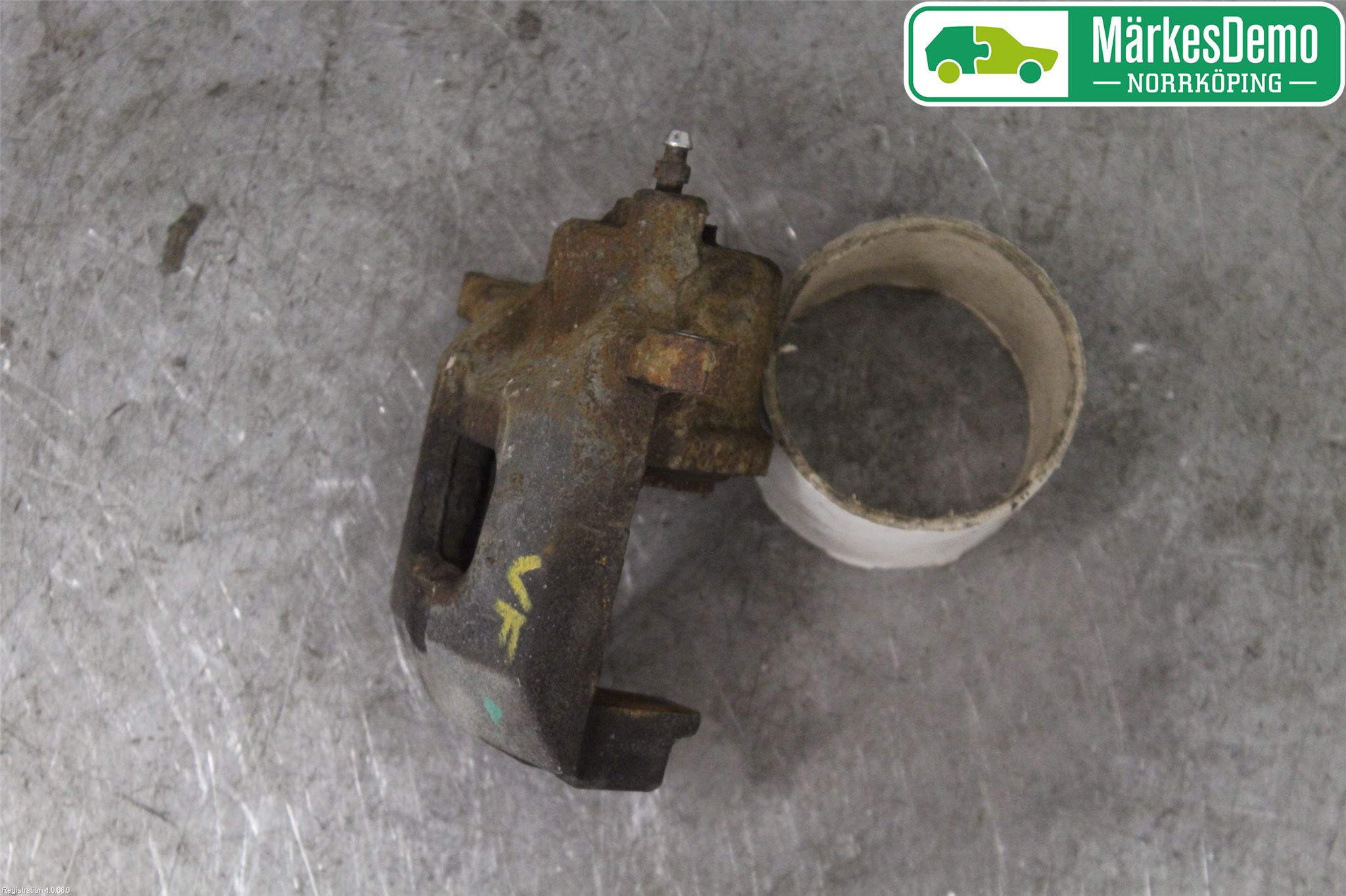 Toyota iQ Bremsecaliper Foran Venstre