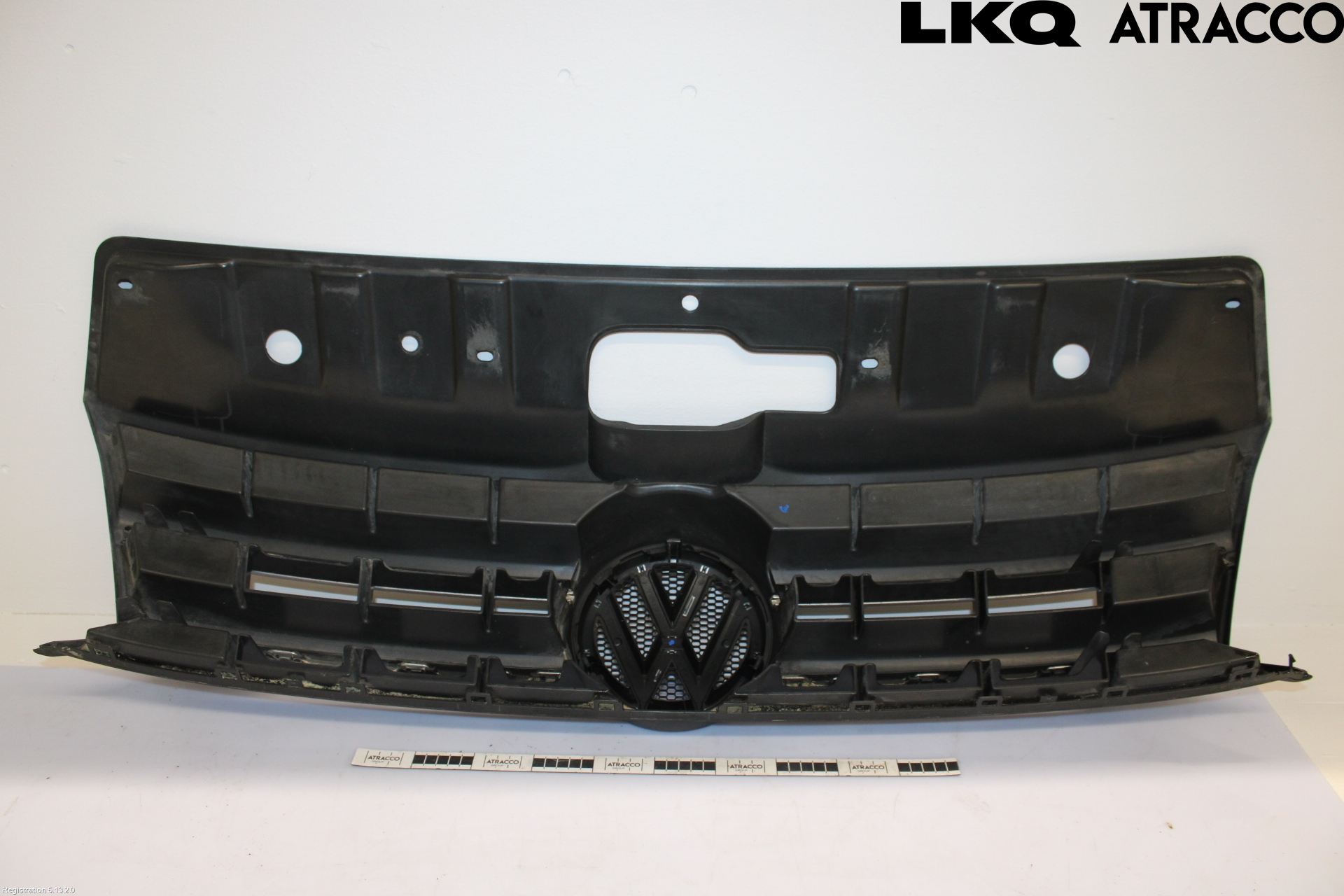 Volkswagen VW AMAROK 2H 10-22 Grill Komplett