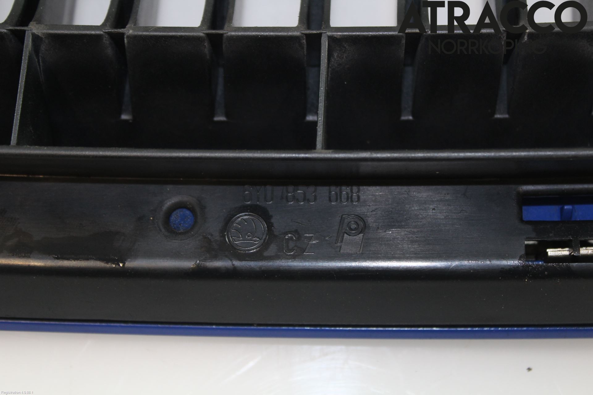 Skoda FABIA 99-07 Grill Komplett