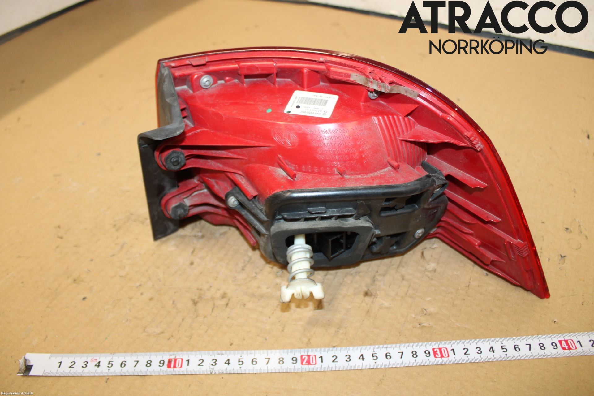 Volkswagen VW PASSAT 11-14 Baklykt Venstre