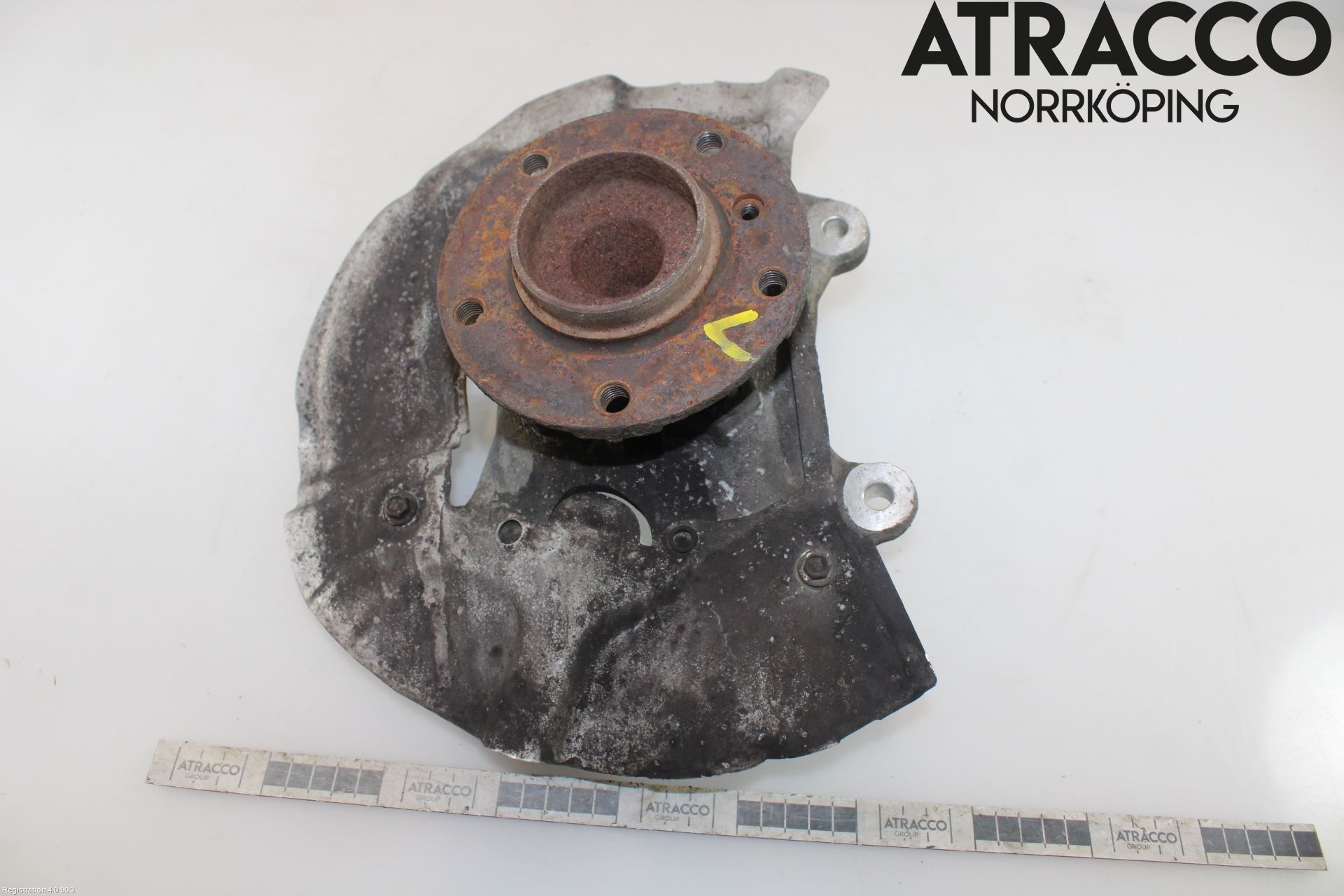 BMW 5 E60/61 Sed/Tou 02-10 Spindel Vf