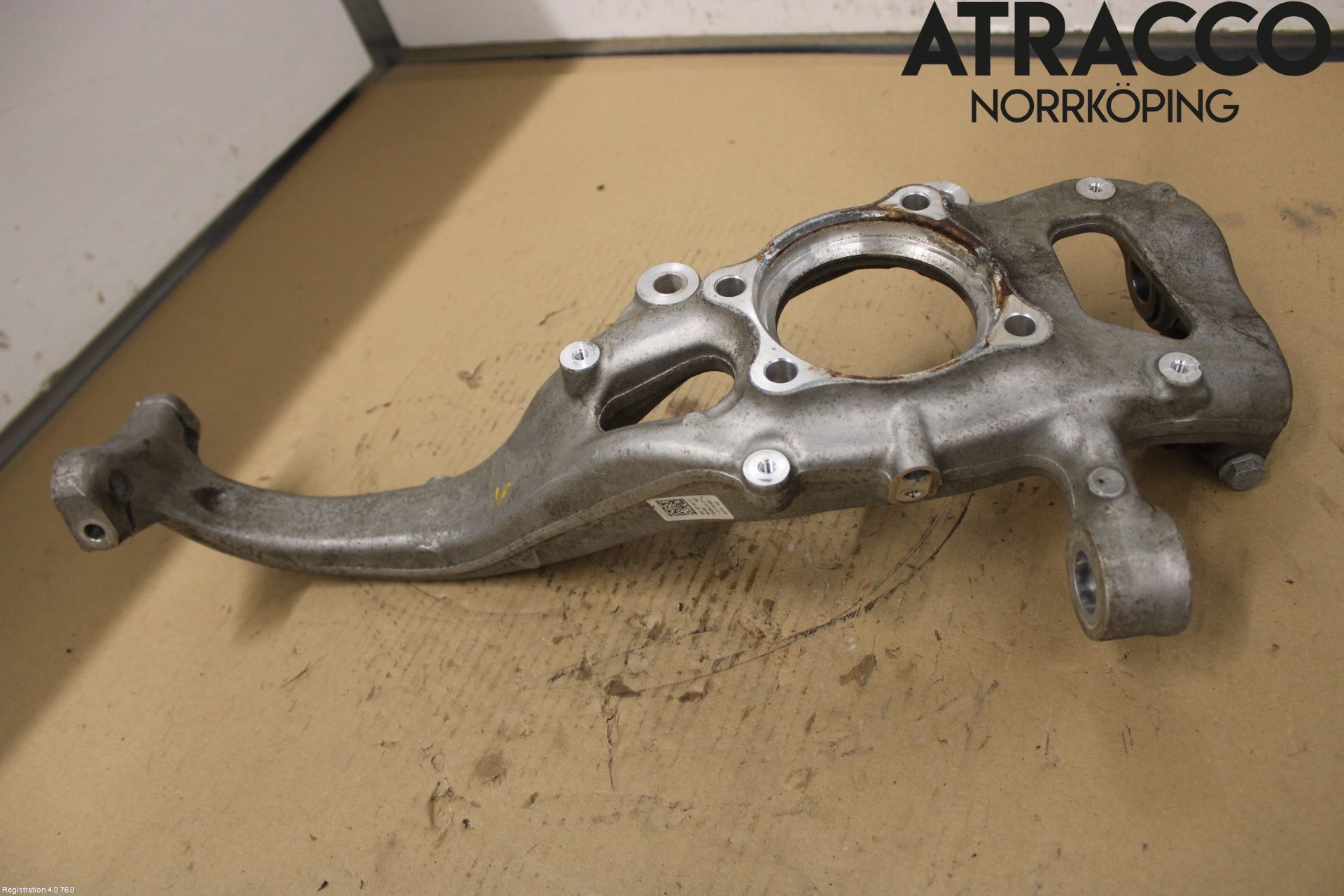 Audi A6 F2/C8 19- Spindel Vf