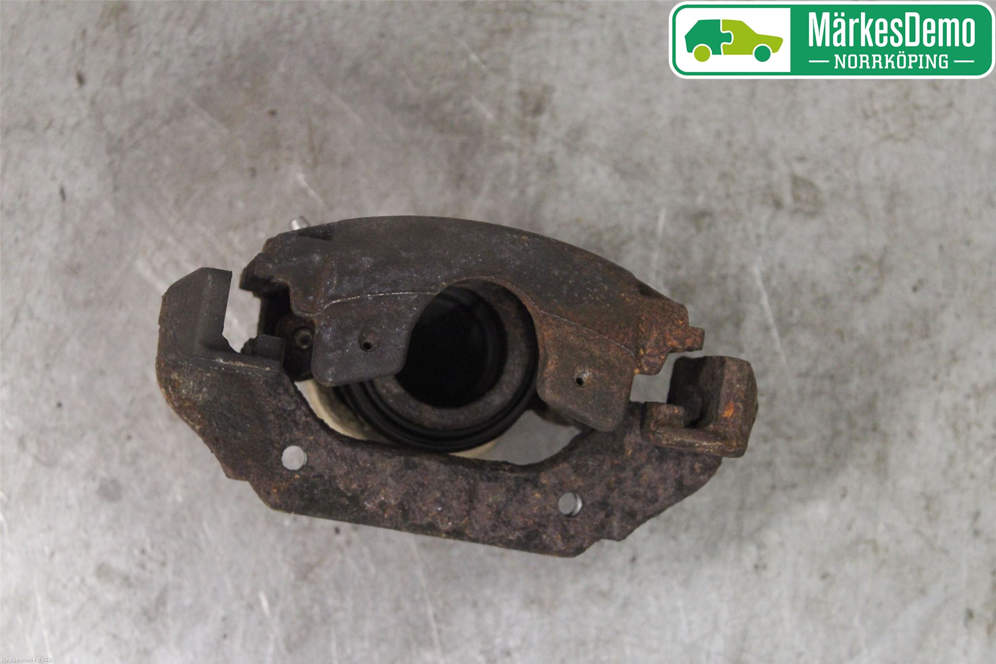 Ford FIESTA     06-08 Bremsecaliper Foran Høyre