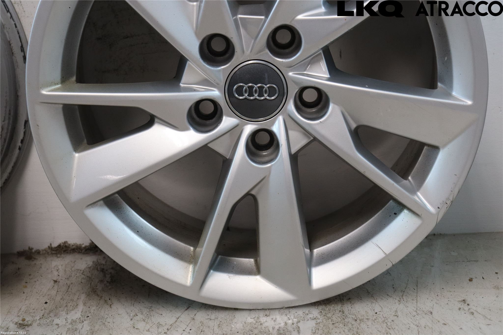 Audi A4/S4 B9 16-19 Felg Aluminium Sett 4Stk