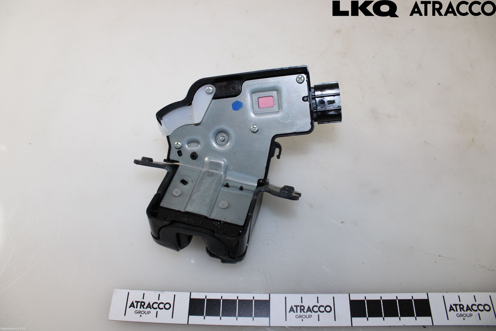 Toyota C-HR 16-23 Bakluke-Lokk Låsekasse