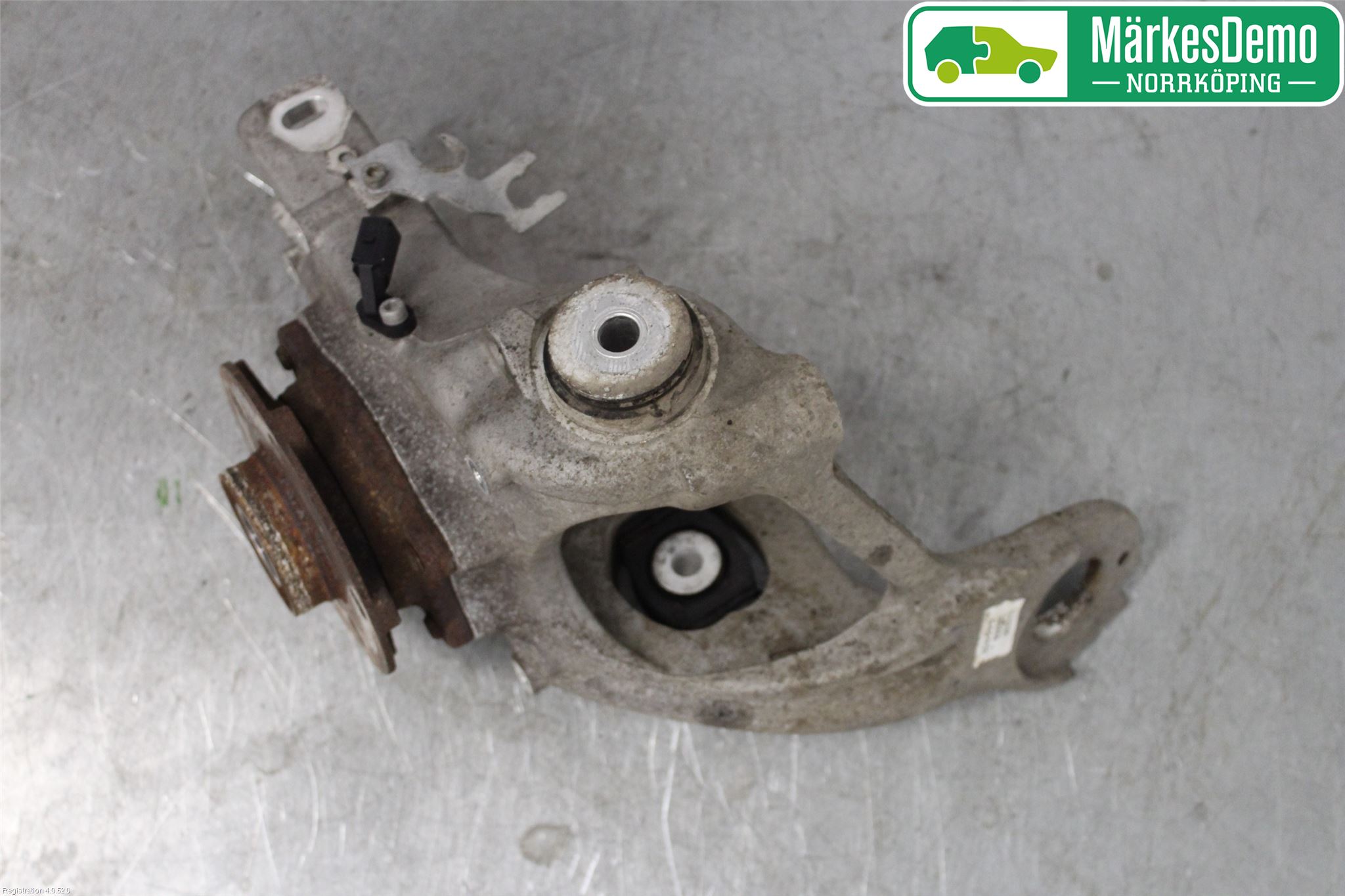 Audi A6/S6 4G 11-18 Spindel Vb