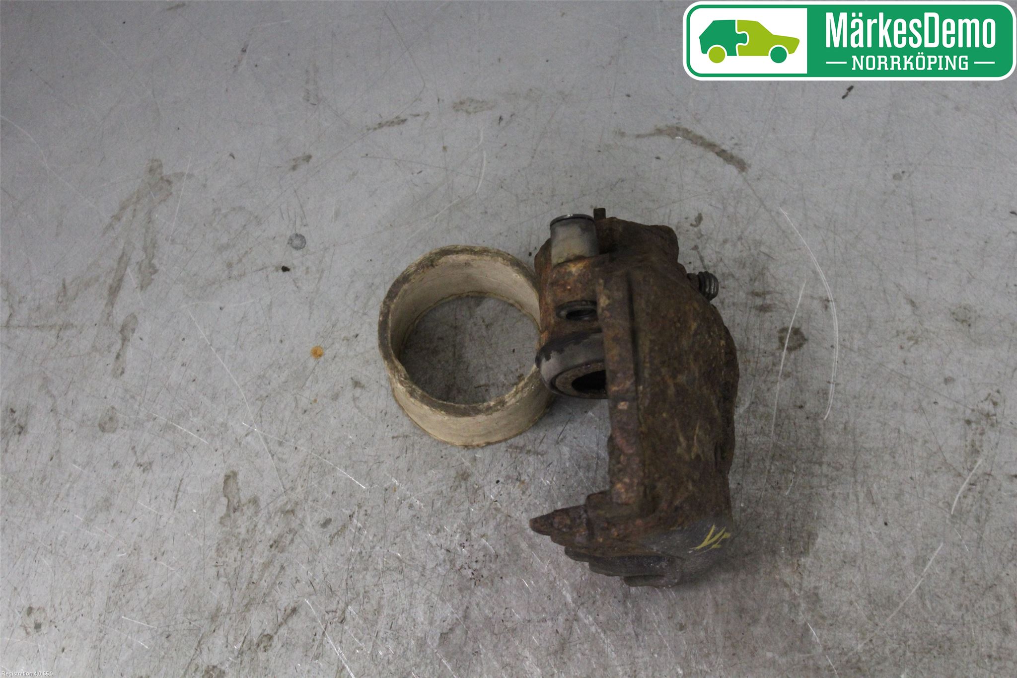 Volkswagen VW TOURAN 03-10 Bremsecaliper Foran Venstre