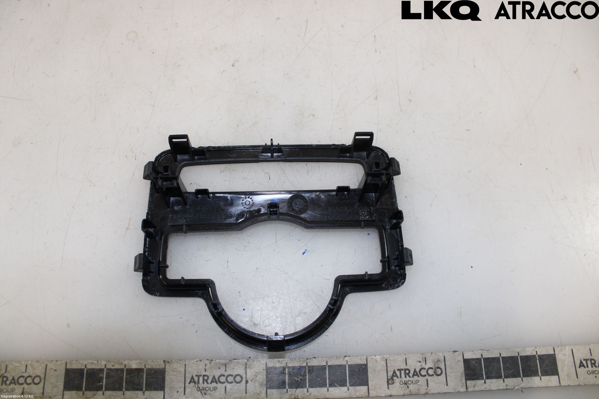 Mercedes-Benz MB VITO/V-KLASS (W640,W447,W448) 14- Innr Dekor Instrbord