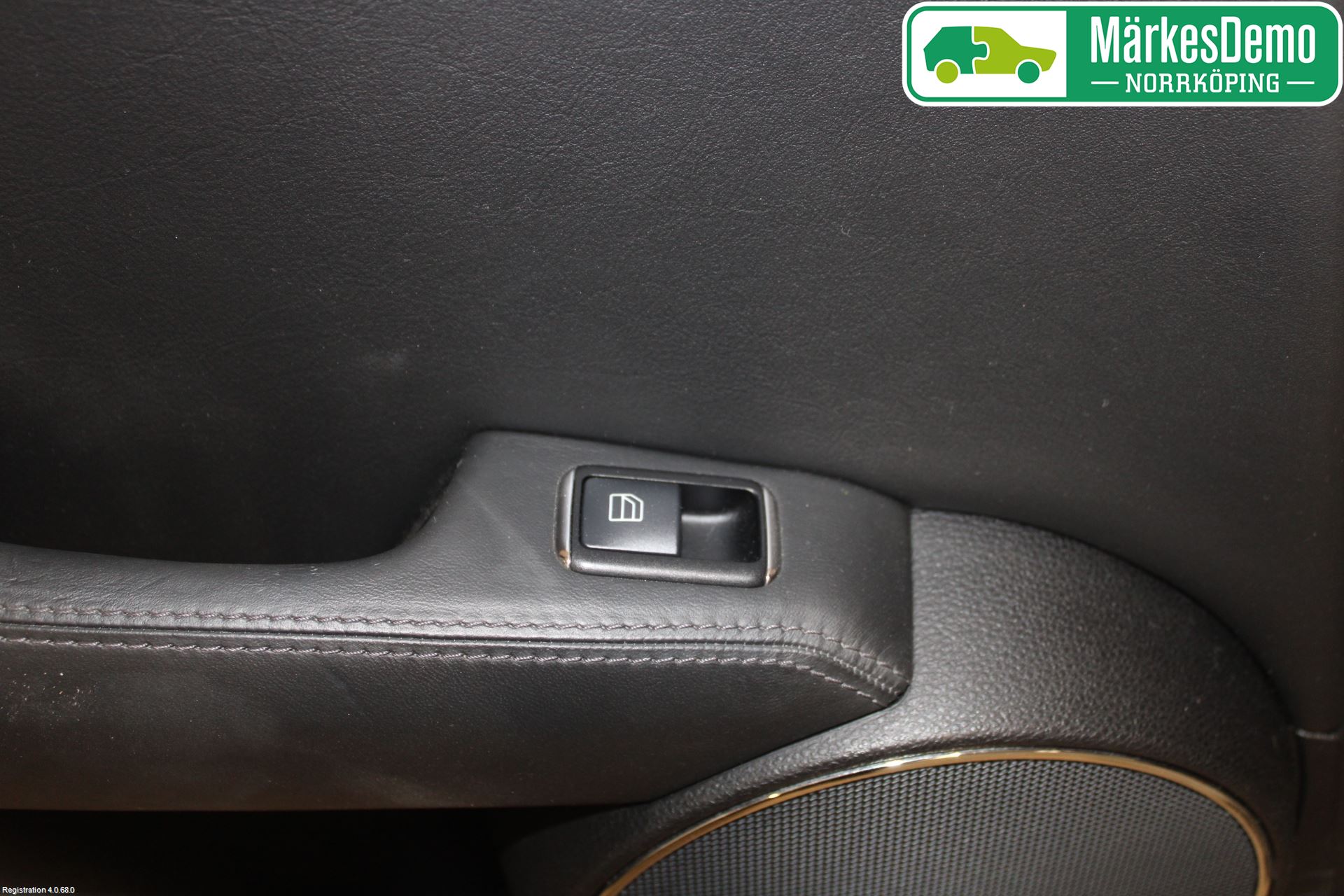 Mercedes-Benz MB C-KLASS (W204) 07-15 Innr Dørtrekk Venstre