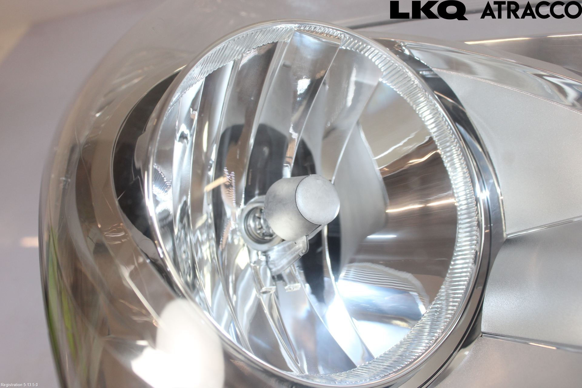 Kia VENGA 10-19 Frontlykt Høyre