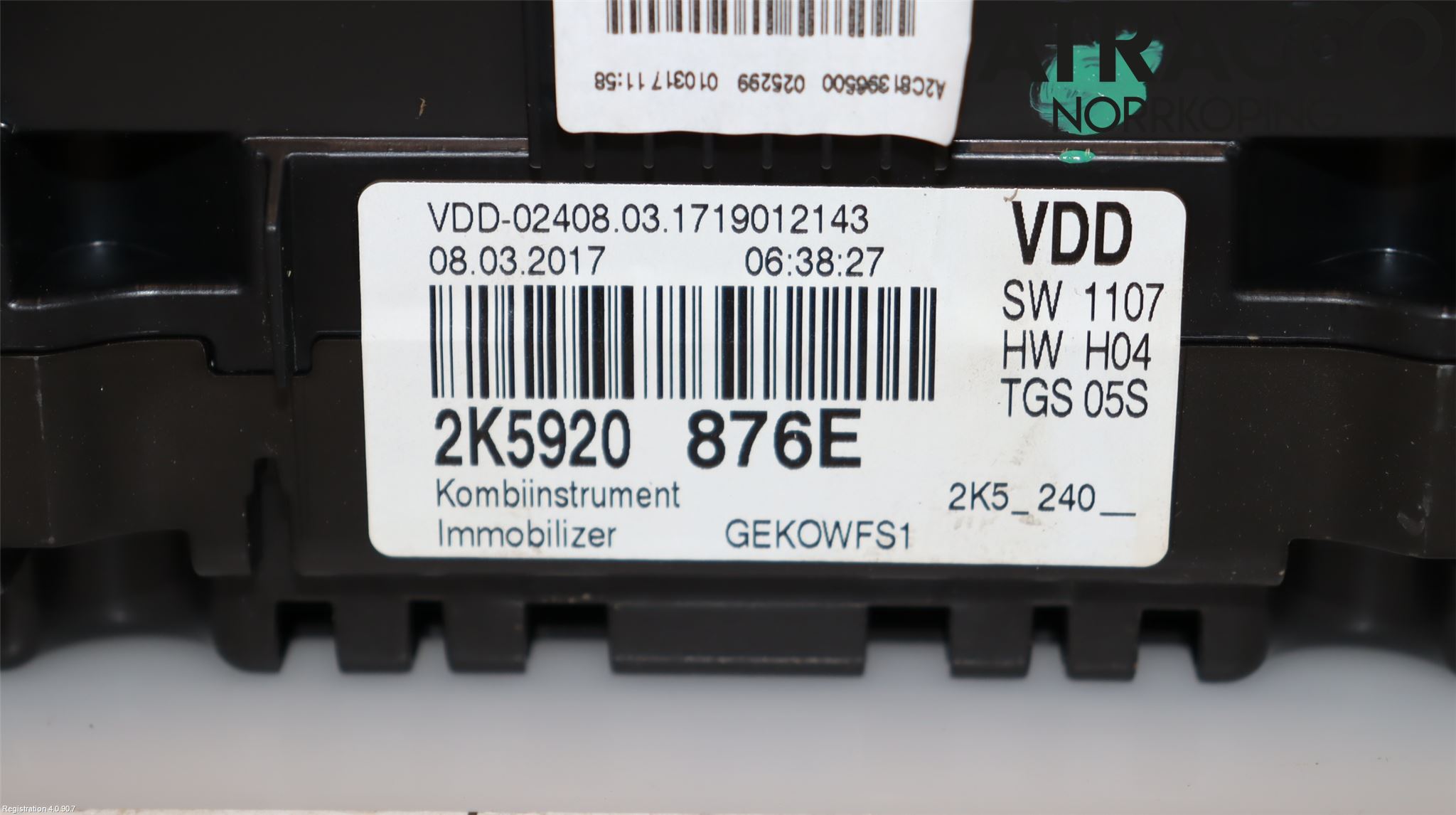 Volkswagen VW CADDY 16-20 Instr Kombinert
