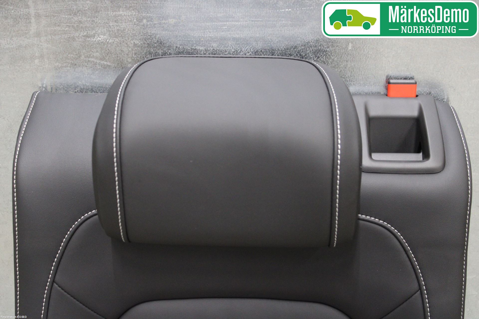 Volkswagen VW PASSAT 20-24 Innr Sete Baksete Kompl