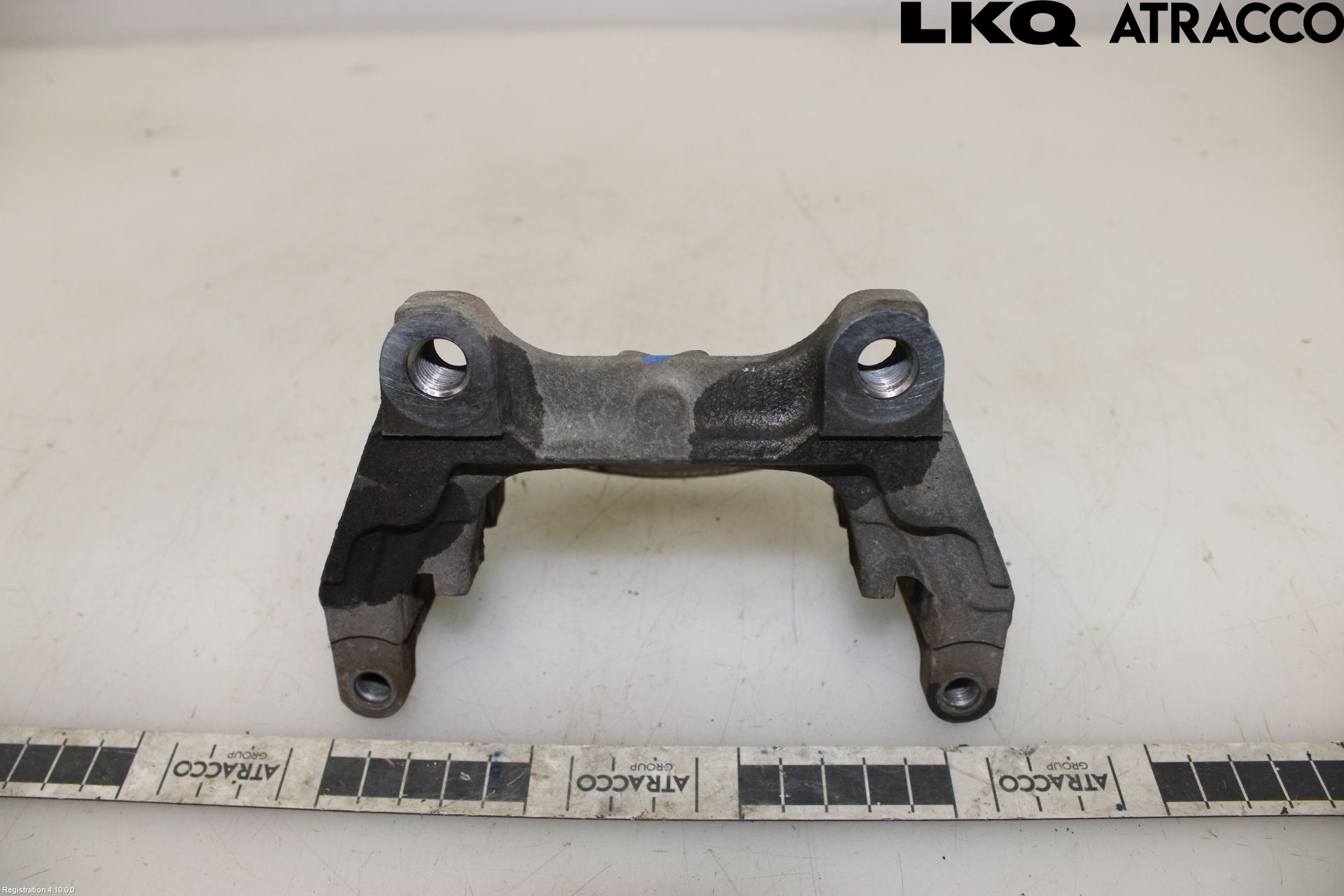 MG 4 23- Bremsecaliper Feste Holder