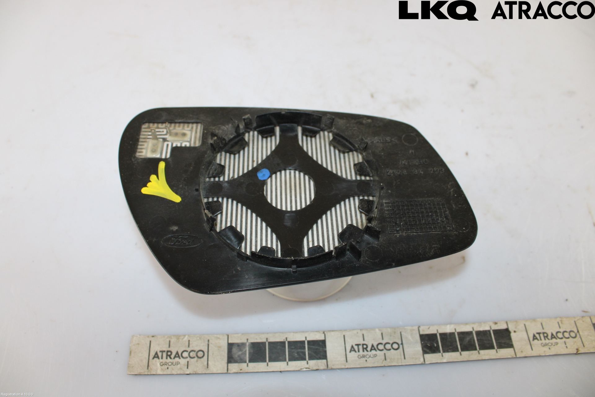 Ford FOCUS     04-07 Speil Glass V
