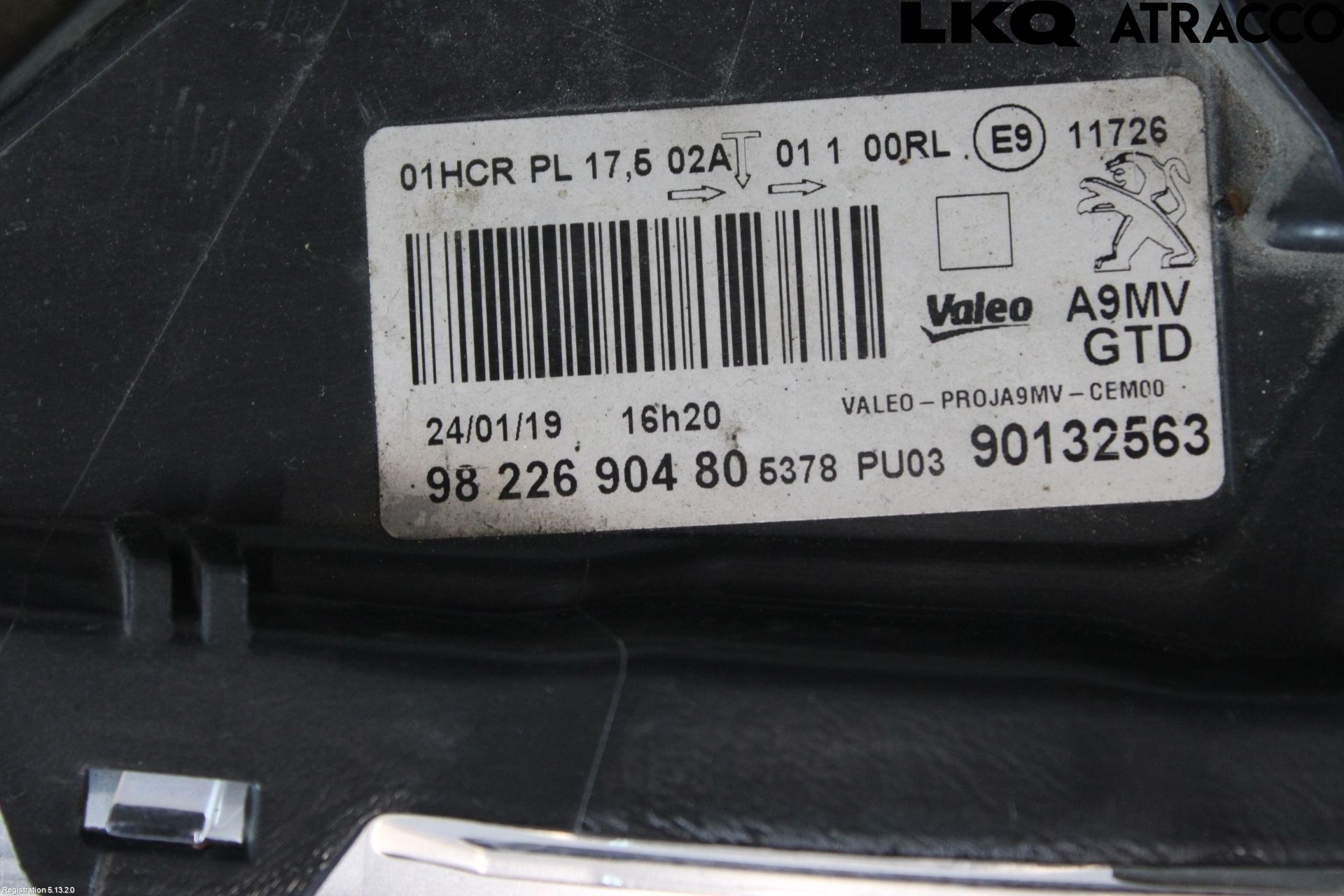 Peugeot PEUGOT 208 16-19 Frontlykt Venstre