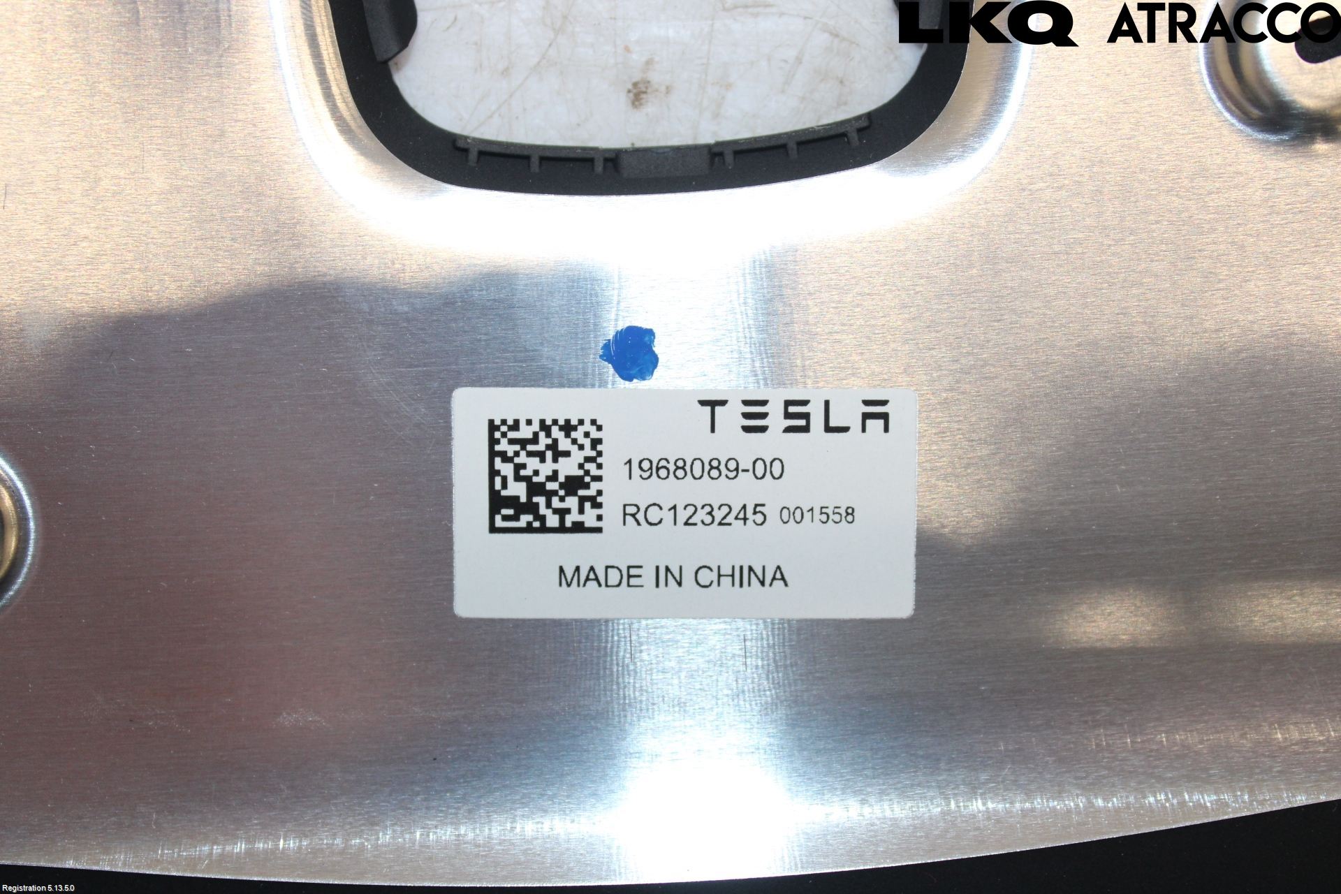 Tesla MODEL 3 17- Parkeringshjelp Kamera