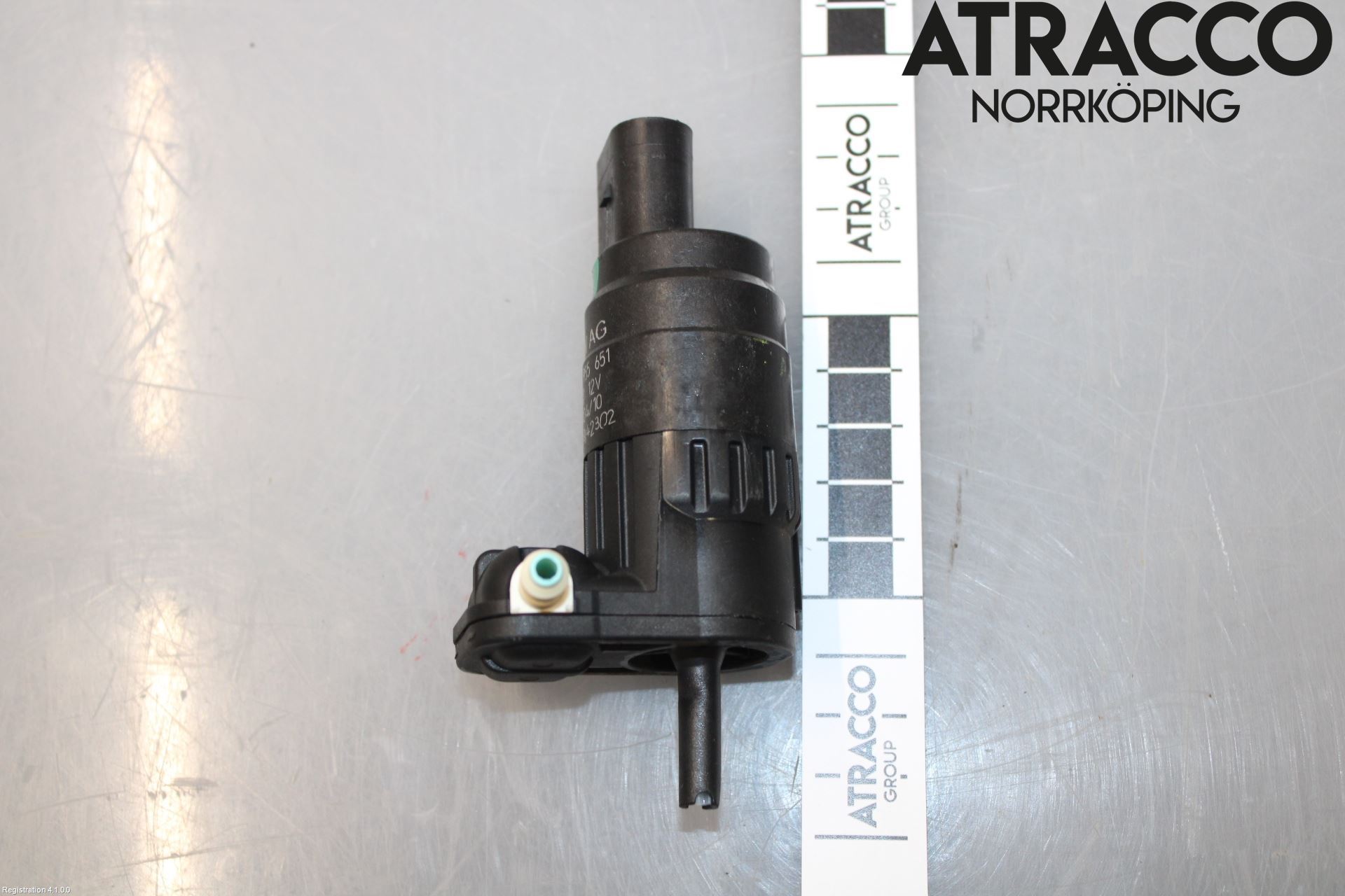 Volkswagen VW GOLF VI 09-13 Spylerpumpe Frontrute