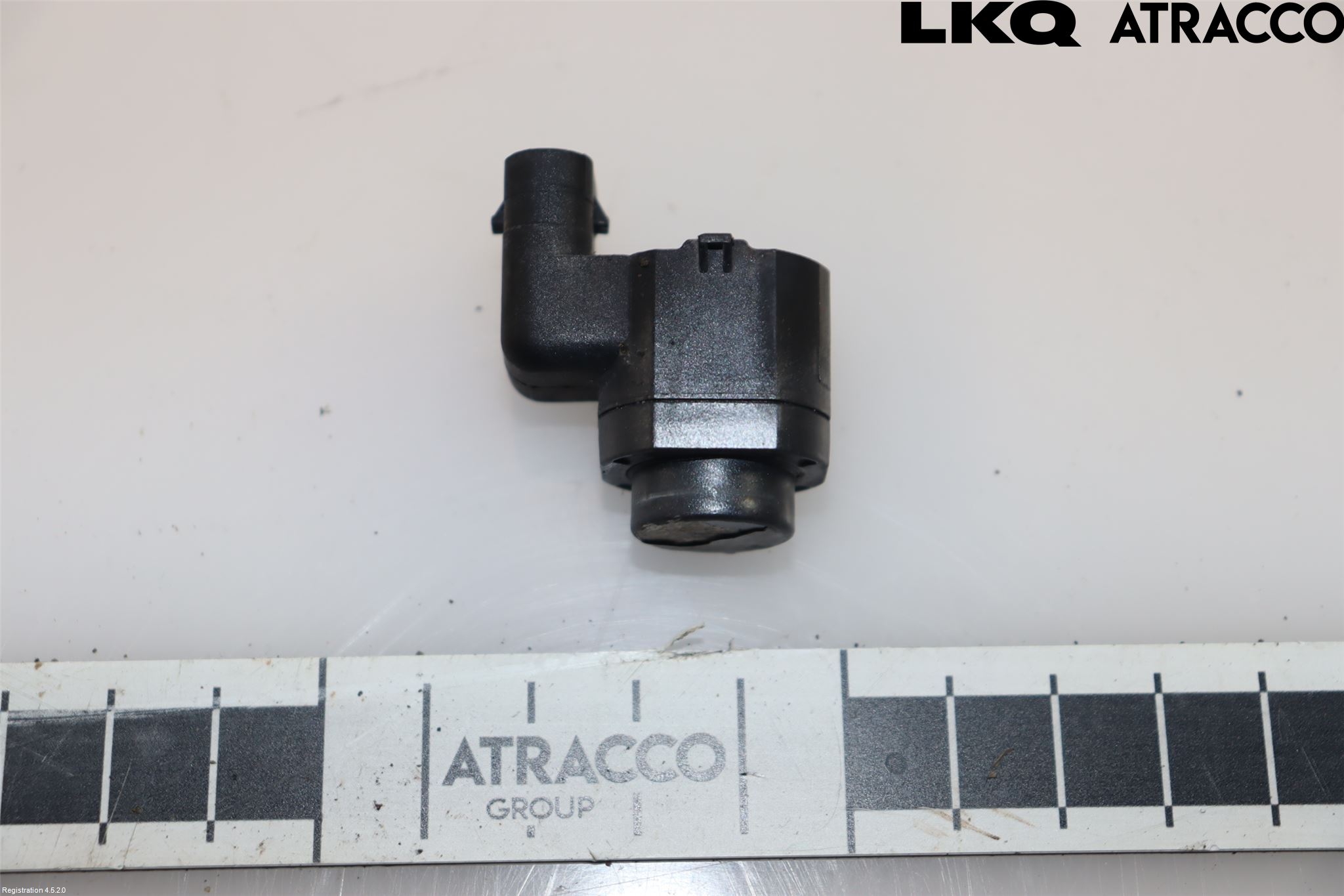 Skoda SUPERB 09-15 Sensor Parkering Front