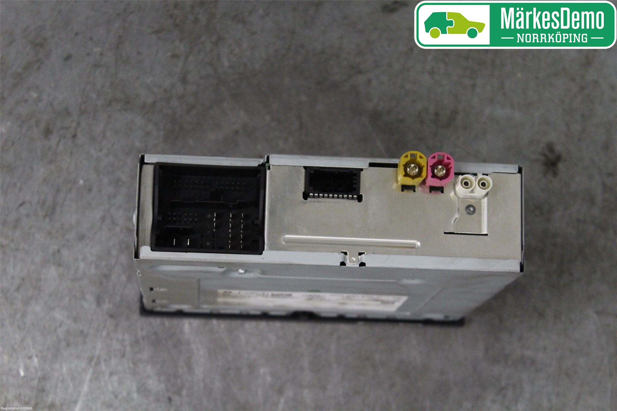 Volkswagen VW TIGUAN 16-24 Stereo Radio Med Cd