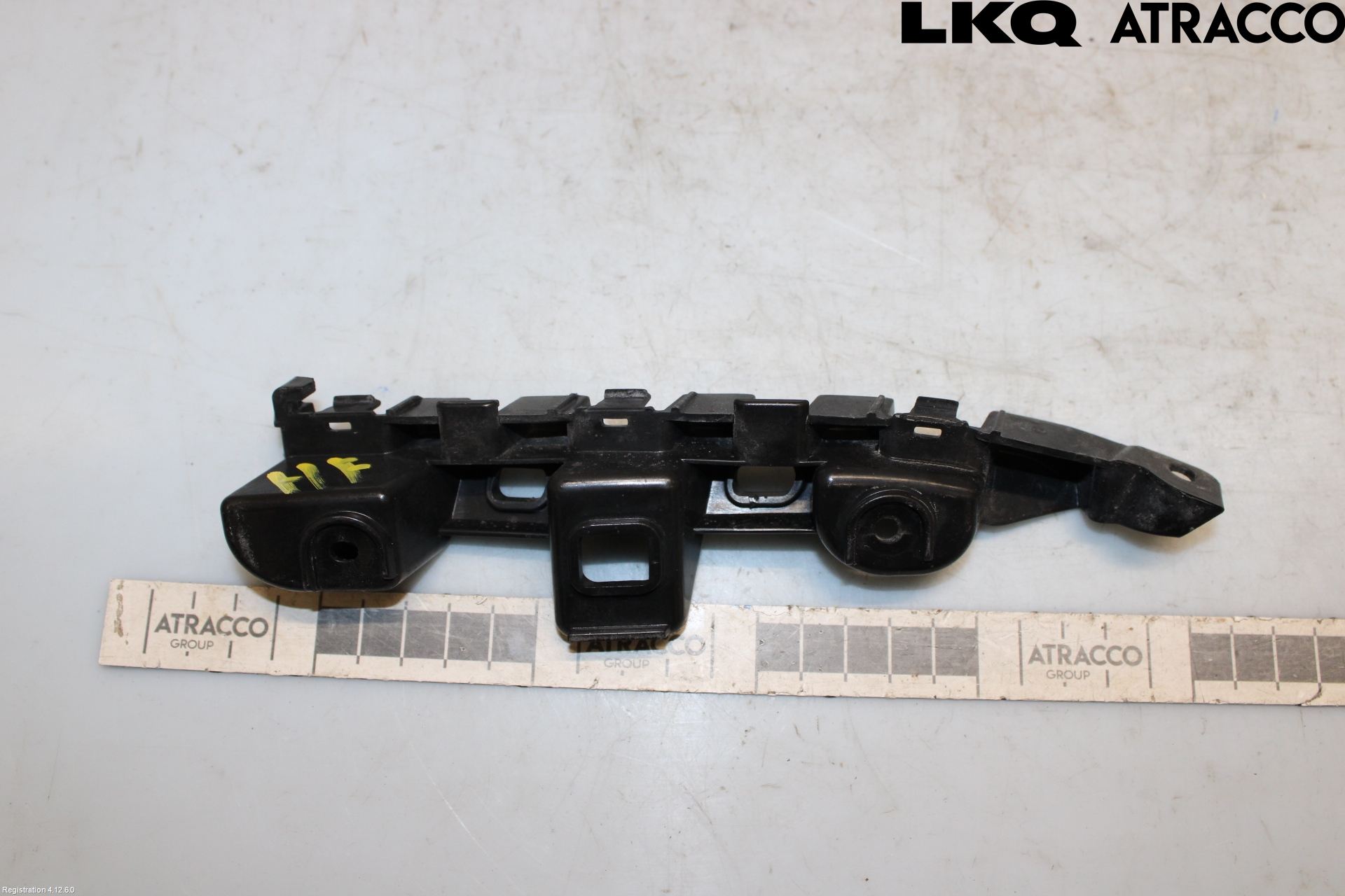 Volkswagen VW PASSAT 11-14 Støtfangerfeste Foran Høyre