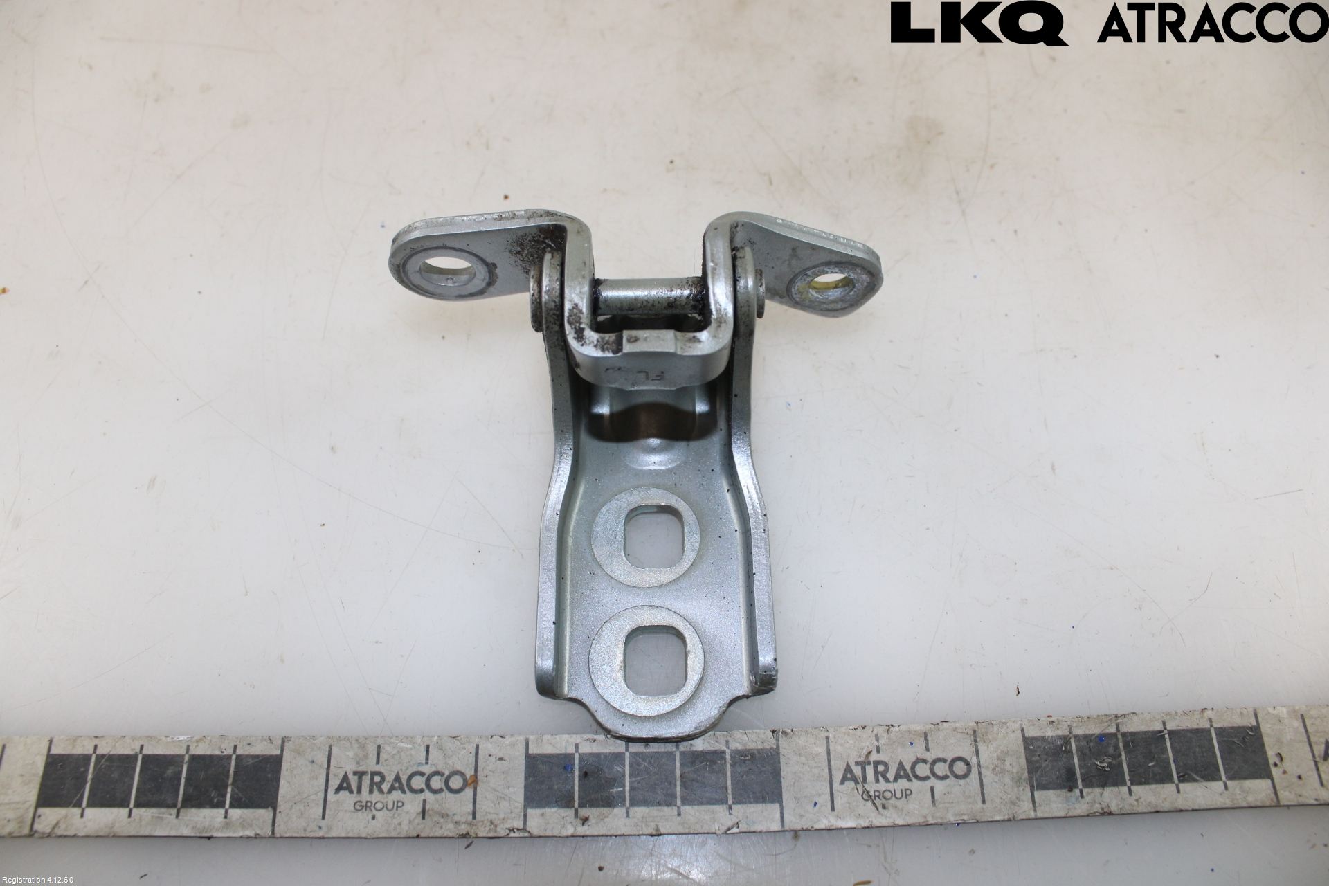 Opel ASTRA K 16-22 Dørhengsel