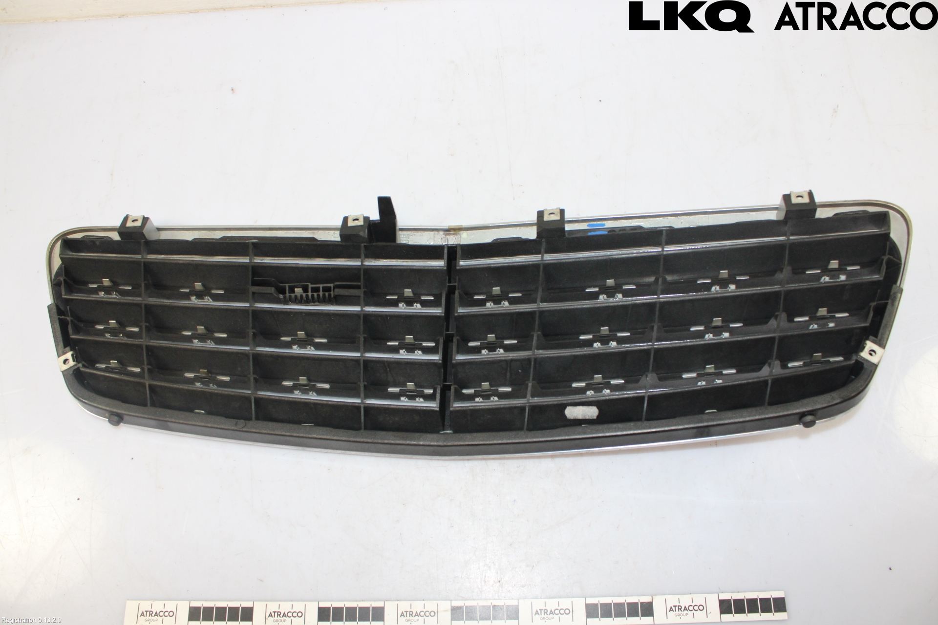 Mercedes-Benz MB C (203) 00-07 Grill Komplett