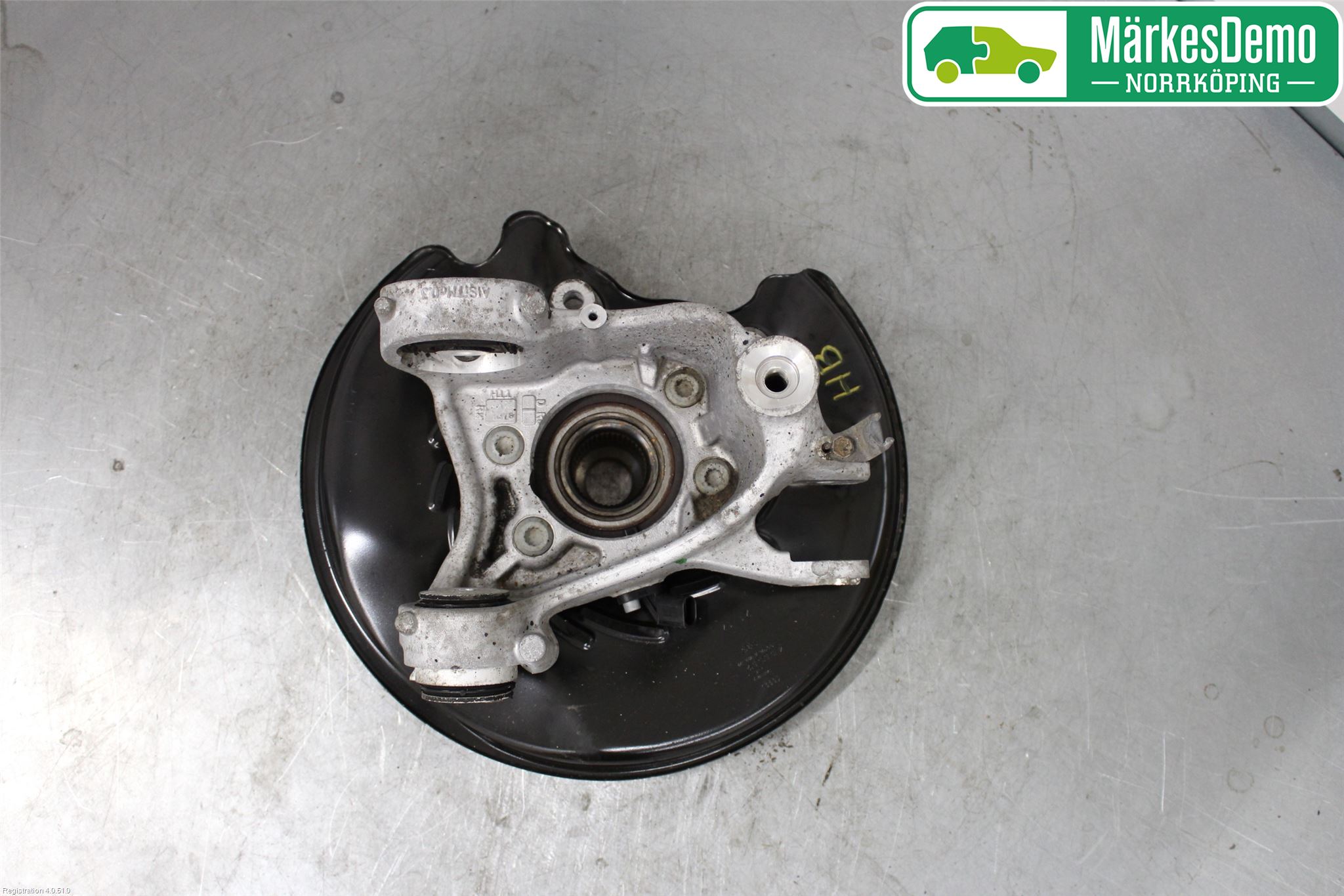 Audi A8/S8 4H 10-17 Spindel Hb