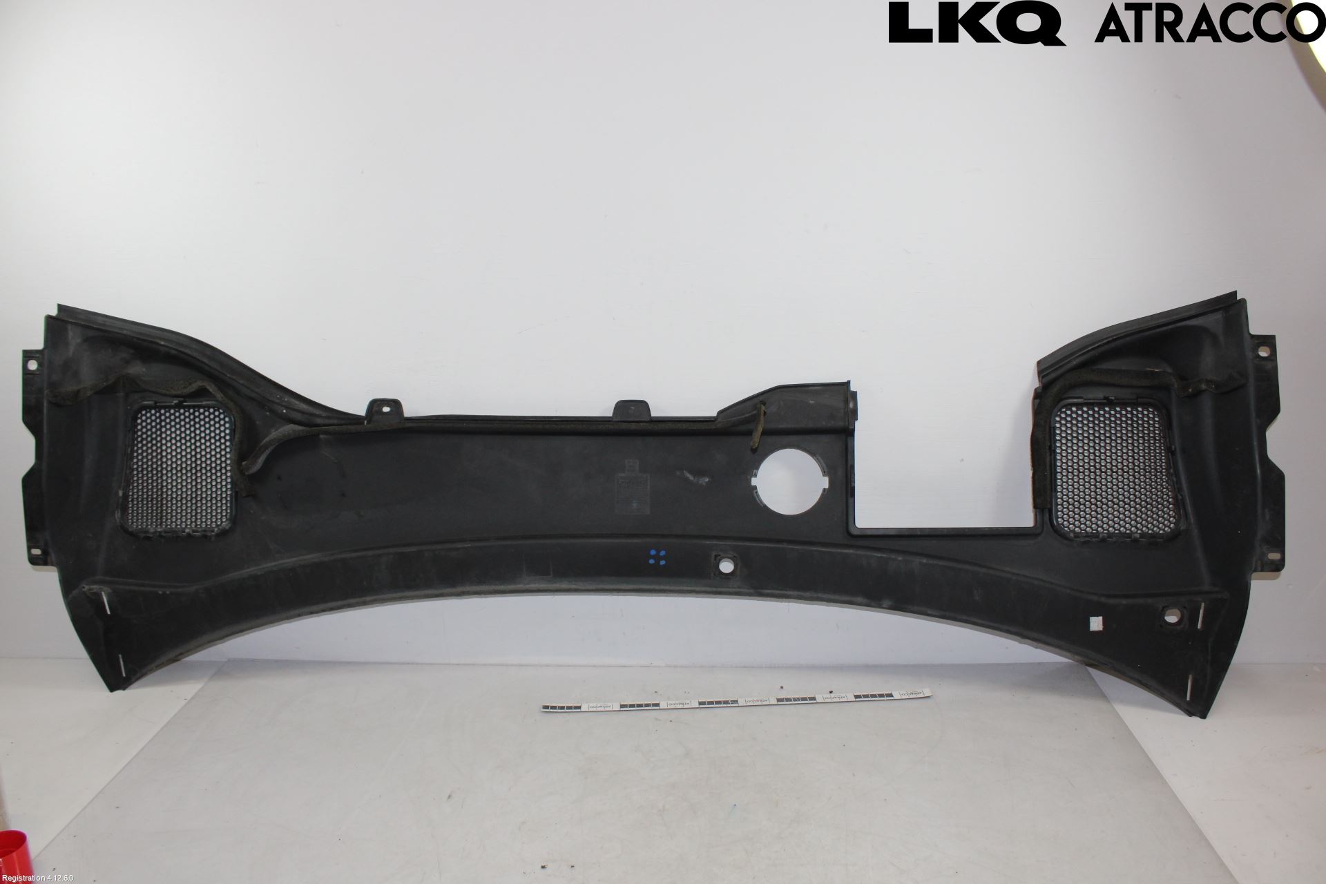 Volvo V60 11-13 Visker Deksel-Grill-Under Frr
