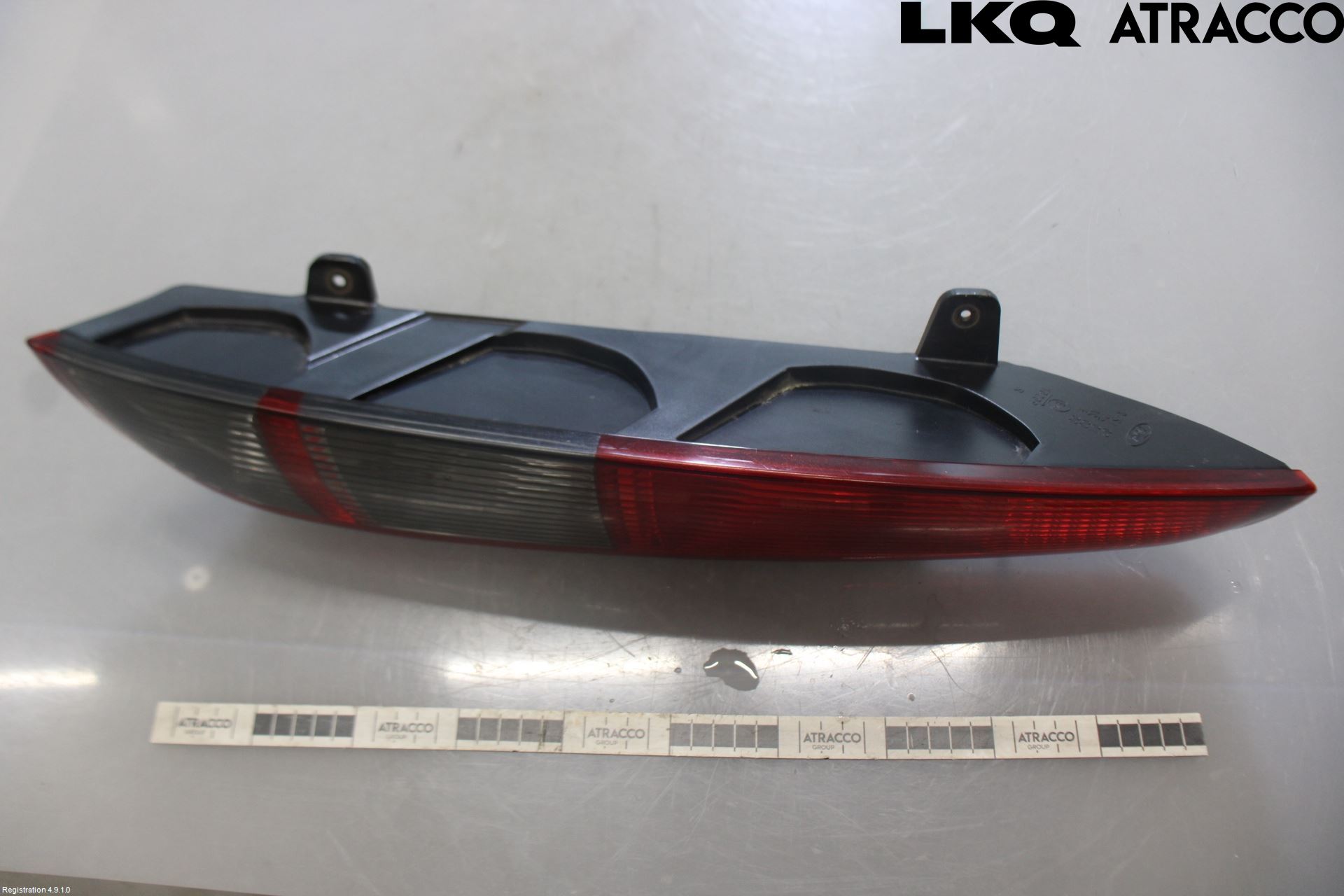 Ford FOCUS     04-07 Baklykt Høyre