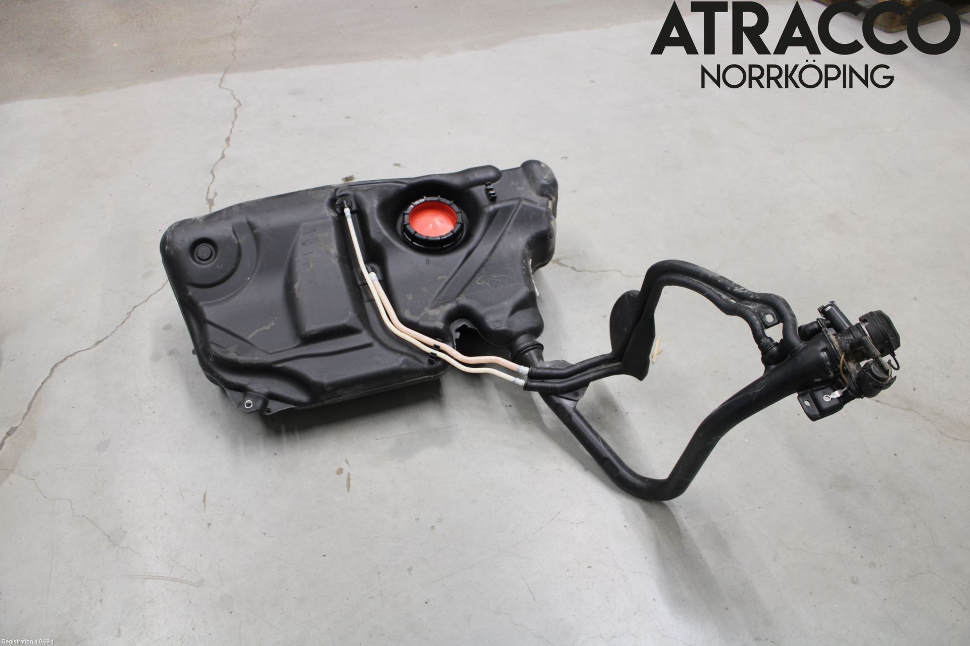 Volkswagen VW POLO 10-17 Drivstofftank Diesel